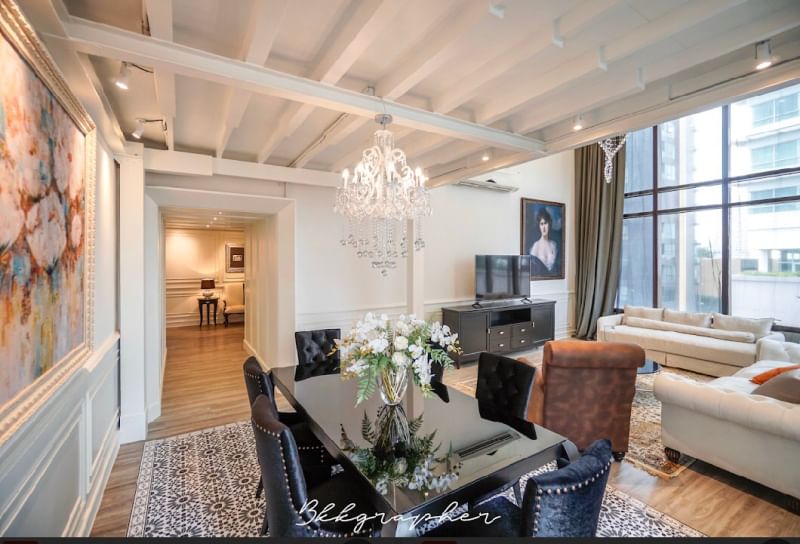 The Emporio Place - Image 3
