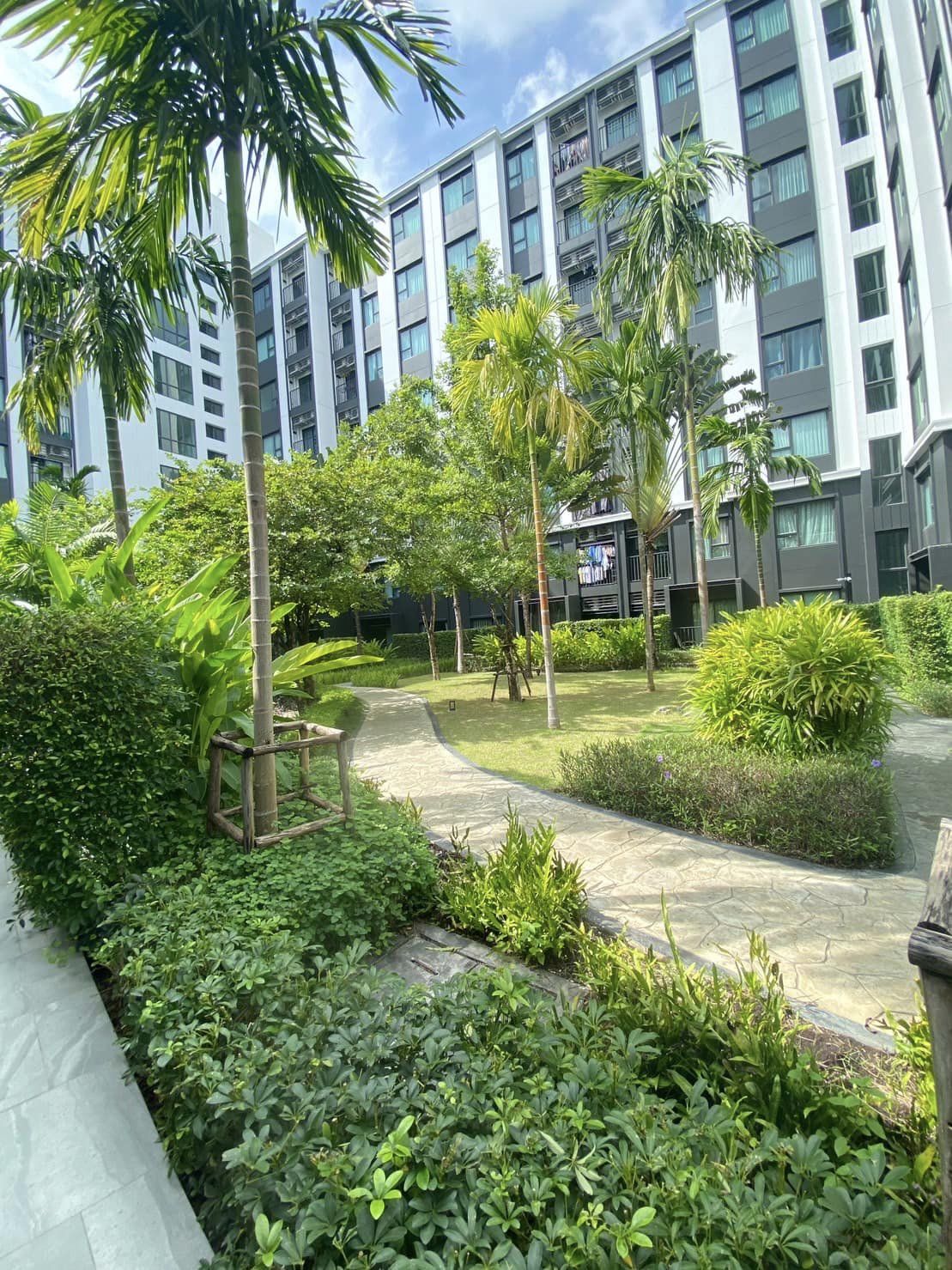The Escent Park Ville - Image 11