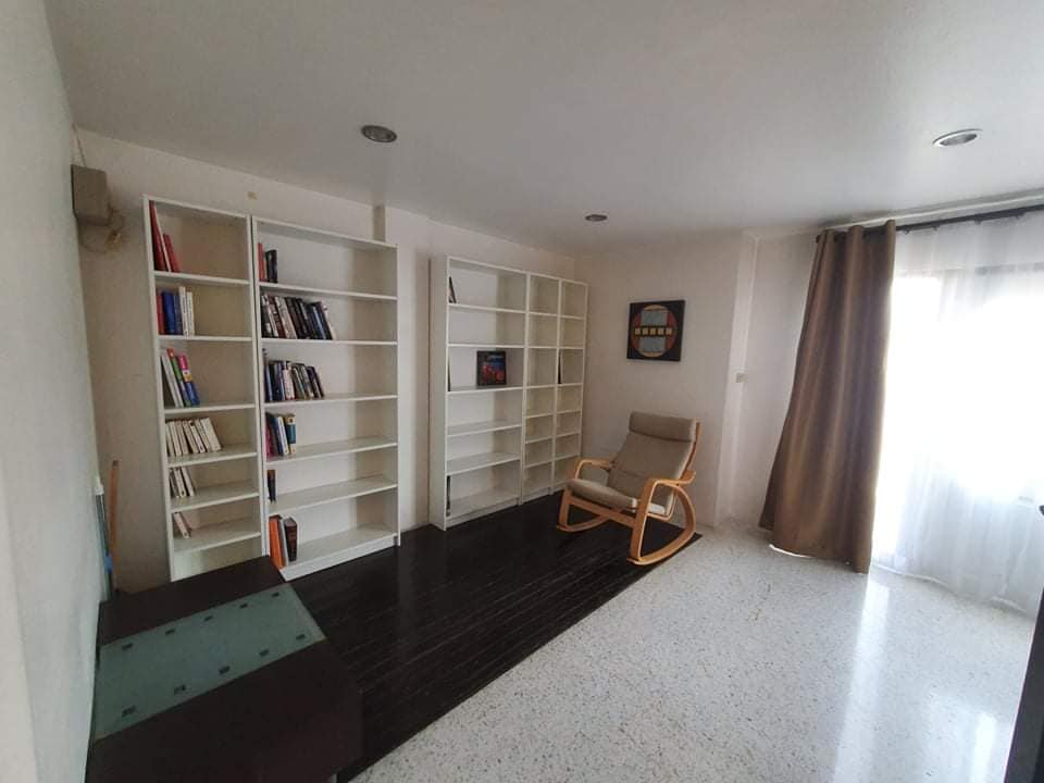 4 Bedroom Townhouse For Sale in Bang Khlo, Bang Kho Laem, Bangkok - Image 13