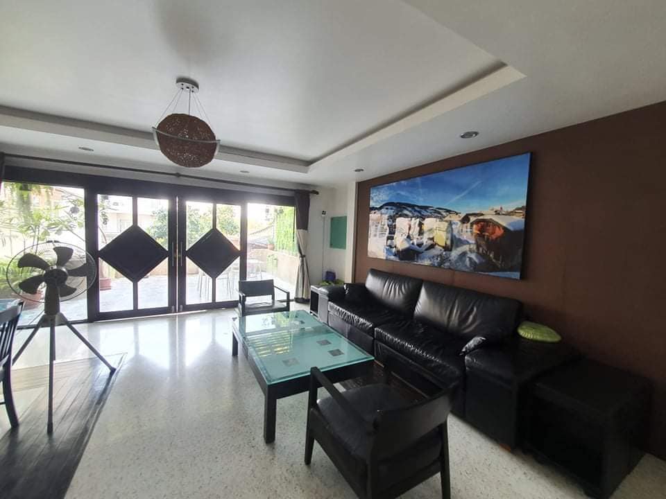 4 Bedroom Townhouse For Sale in Bang Khlo, Bang Kho Laem, Bangkok - Image 2