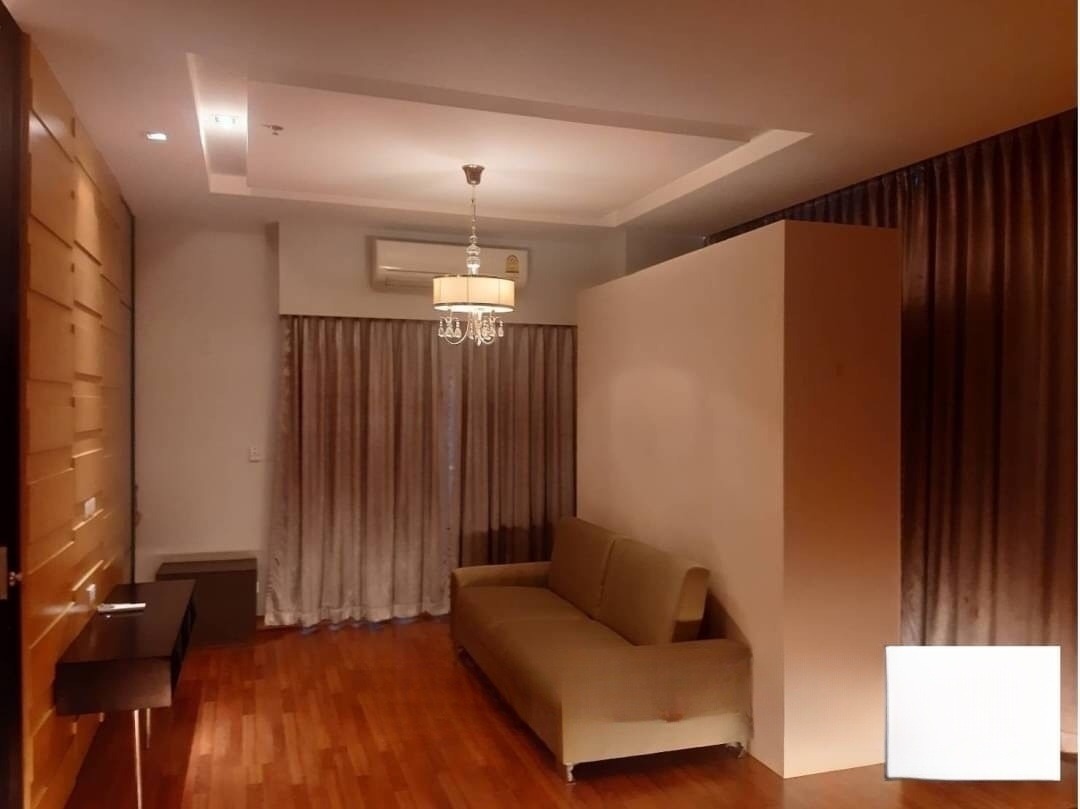 The Four Wings Residence - Image 1