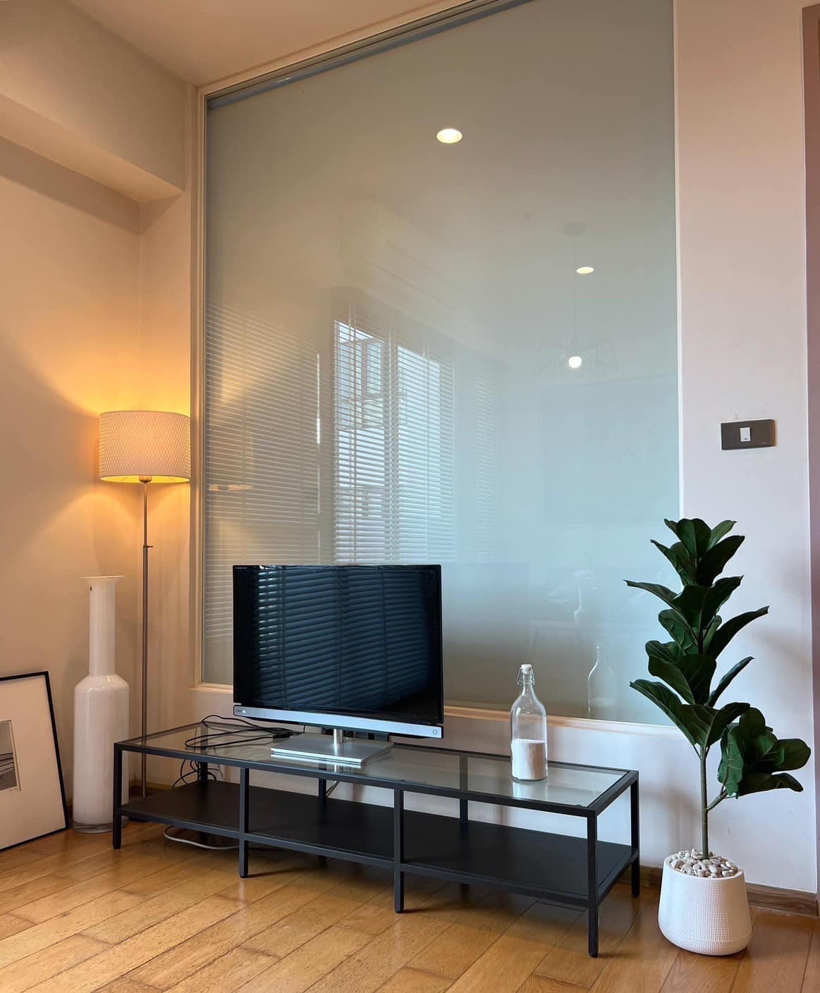 1 Bedroom Condo For Sale in Bang Lamphu Lang, Khlong San, Bangkok - Image 4