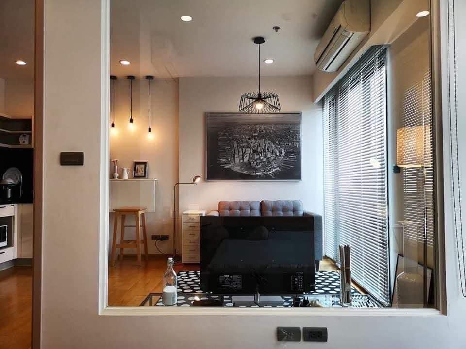 1 Bedroom Condo For Sale in Bang Lamphu Lang, Khlong San, Bangkok - Image 3