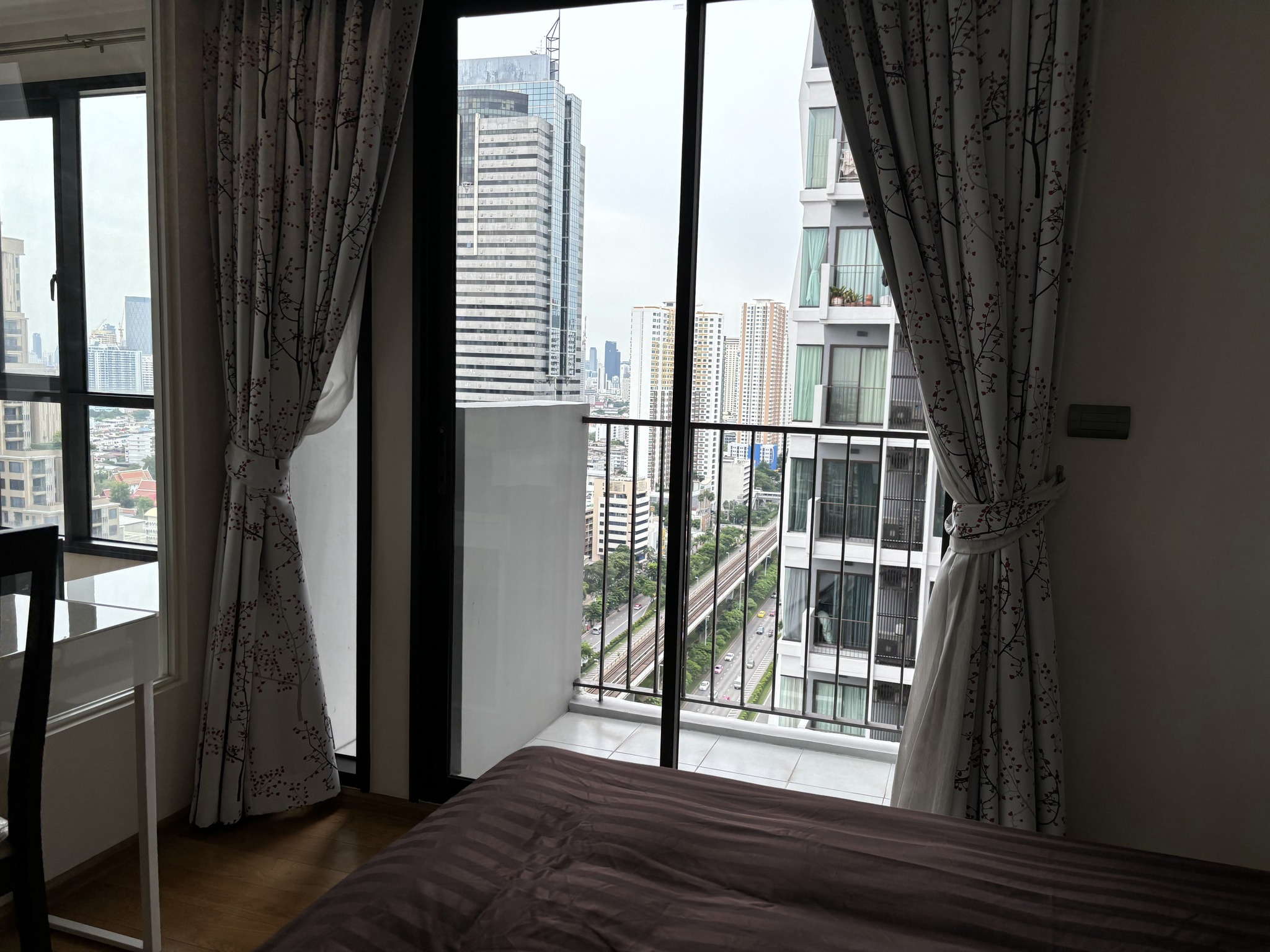 Fuse Sathorn - Taksin - Image 21