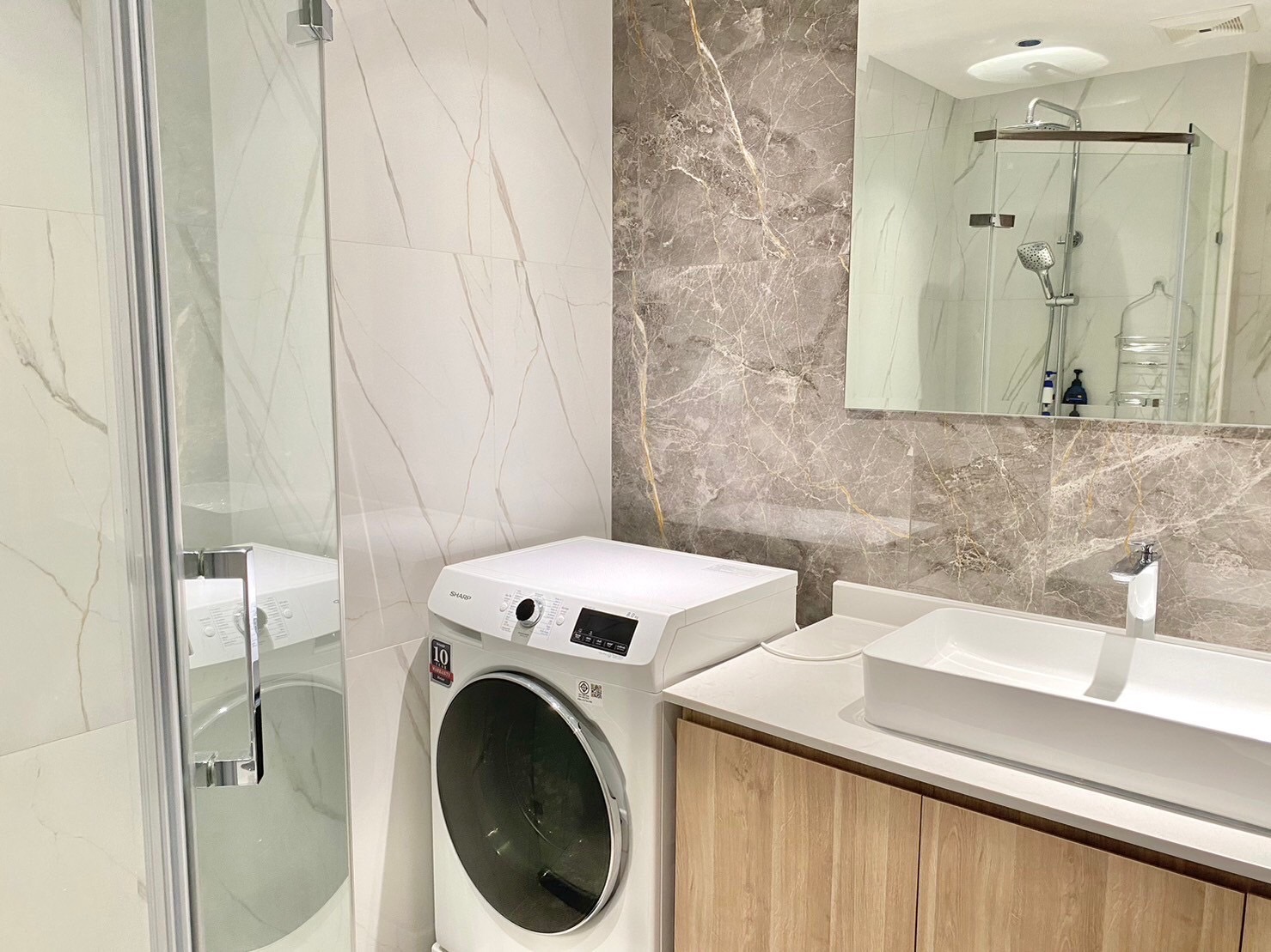 Glory condominium chiang mai - Image 12