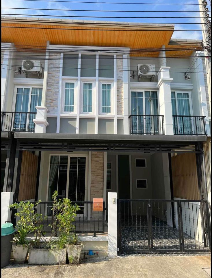 Golden Town Bangna-Suanluang - Image 1