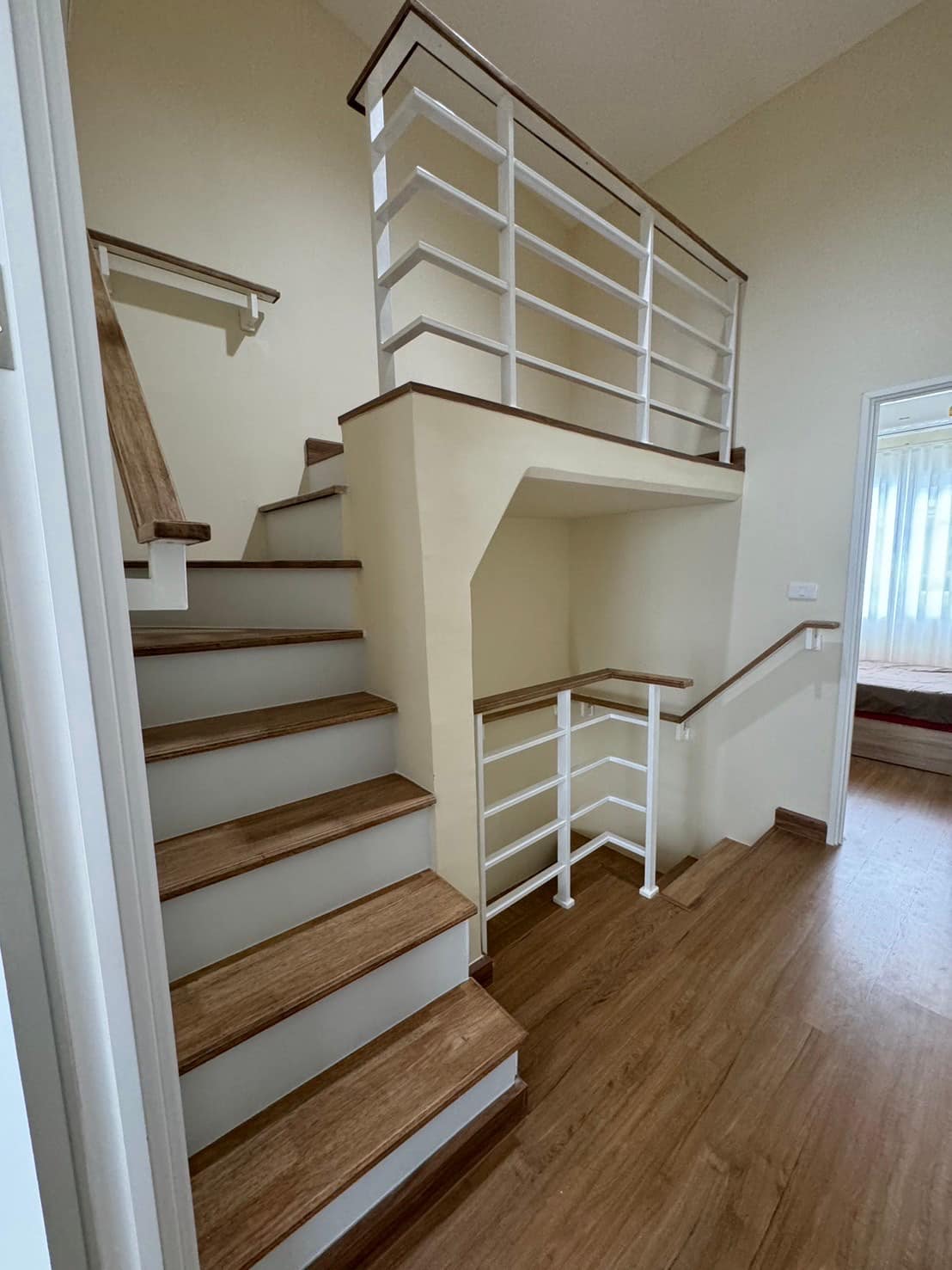 4 卧室 联排别墅  在  - Image 7