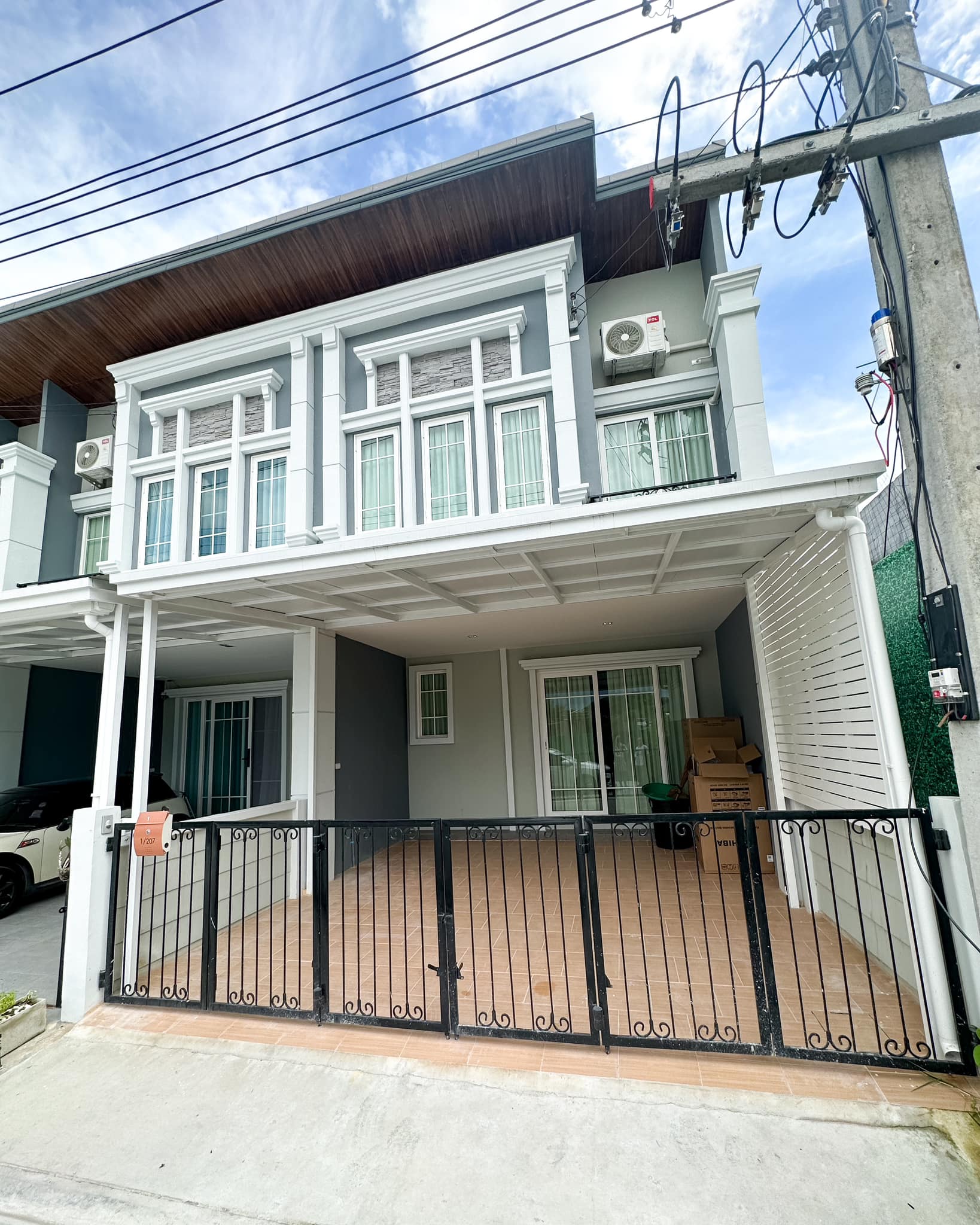 Golden Town Chiangmai - Kad Ruamchok - Image 1