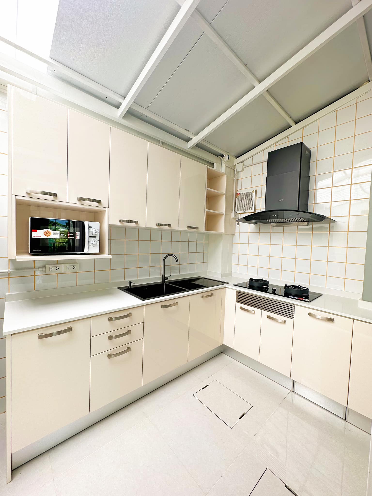 Golden Town Chiangmai - Kad Ruamchok - Image 4