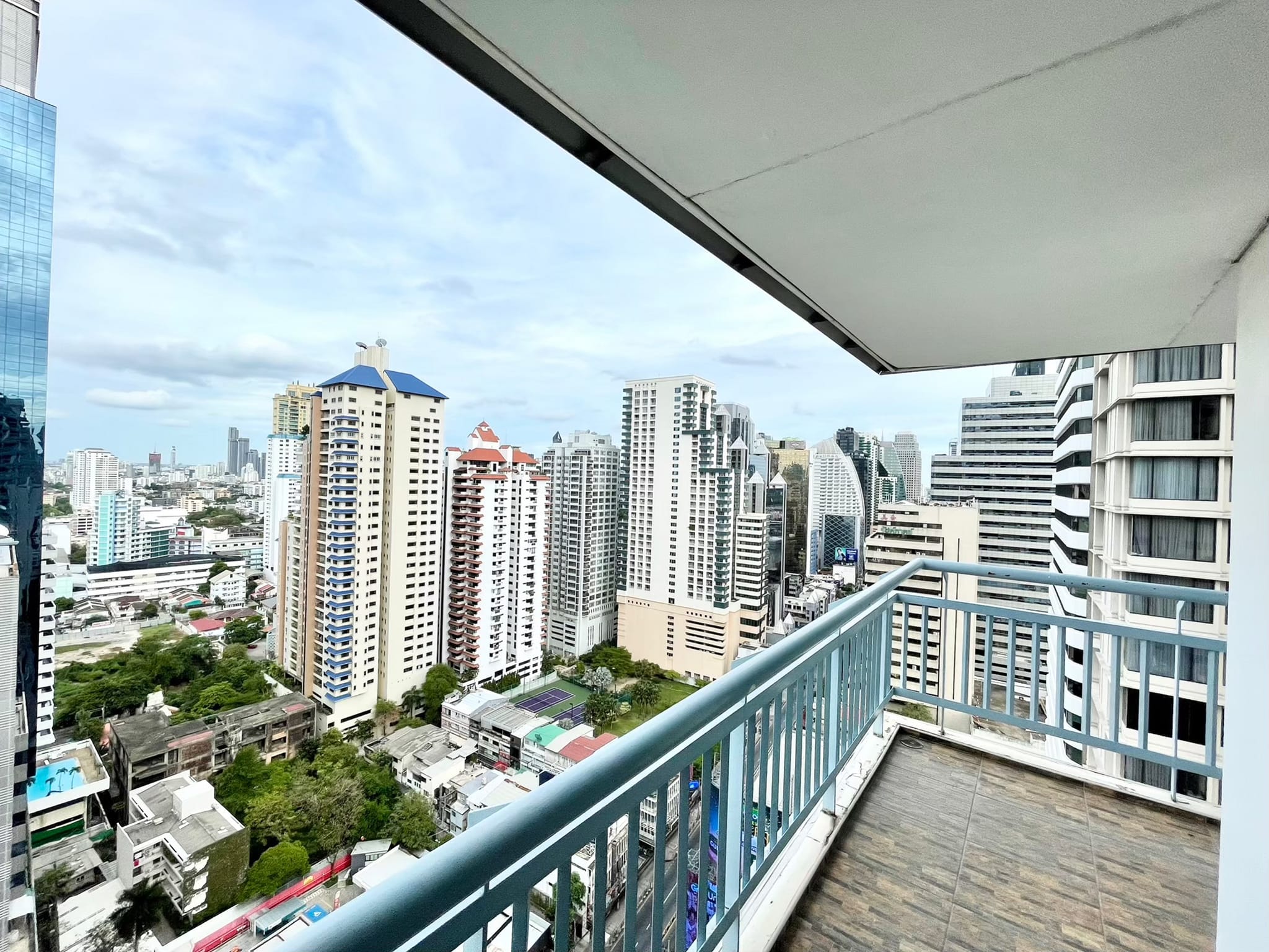 Grand Park View Asoke - Image 3