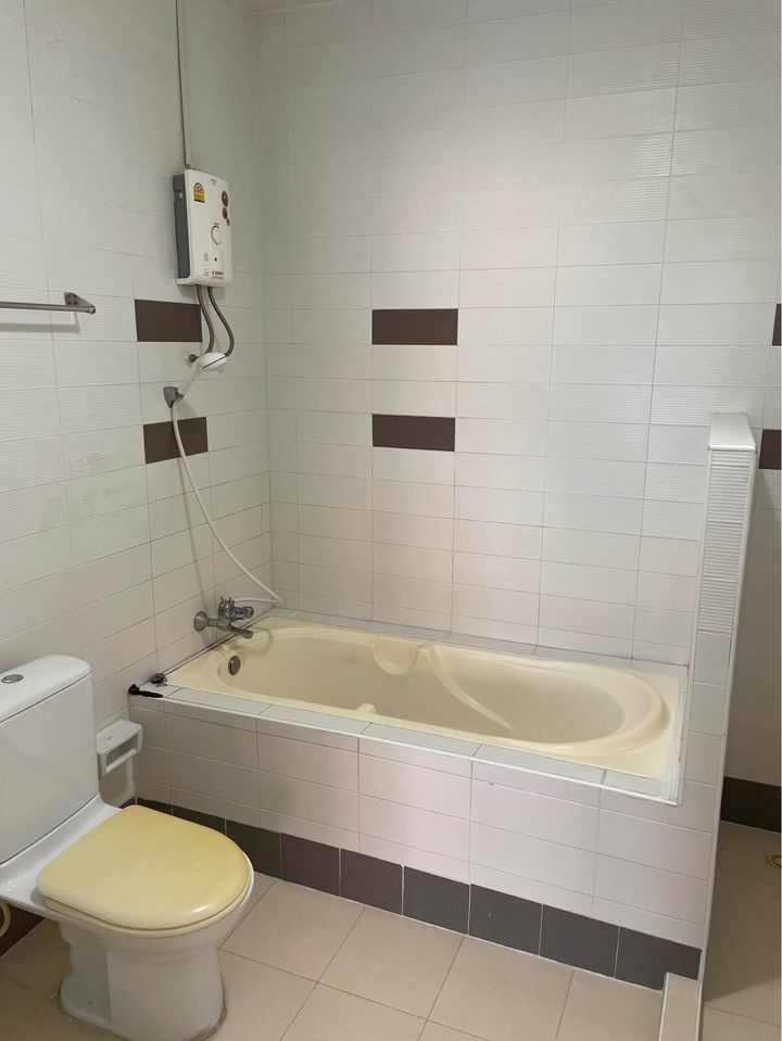 3 ห้องนอน ทาวน์เฮาส์ สำหรับขาย ใน ประเวศ, ประเวศ, กรุงเทพมหานคร - Image 7