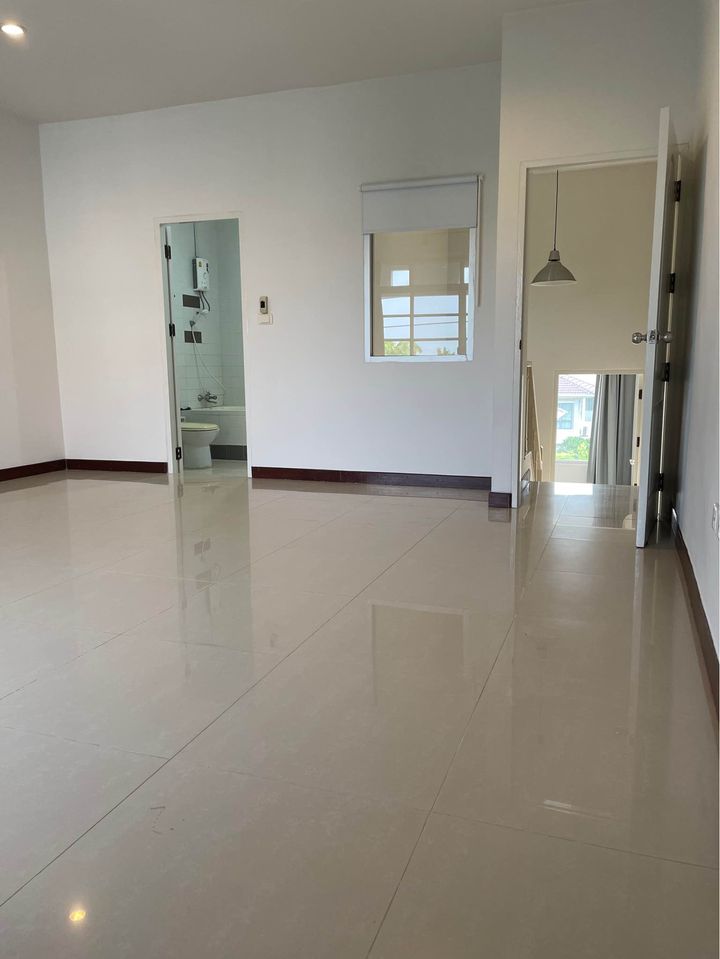 3 ห้องนอน ทาวน์เฮาส์ สำหรับขาย ใน ประเวศ, ประเวศ, กรุงเทพมหานคร - Image 3