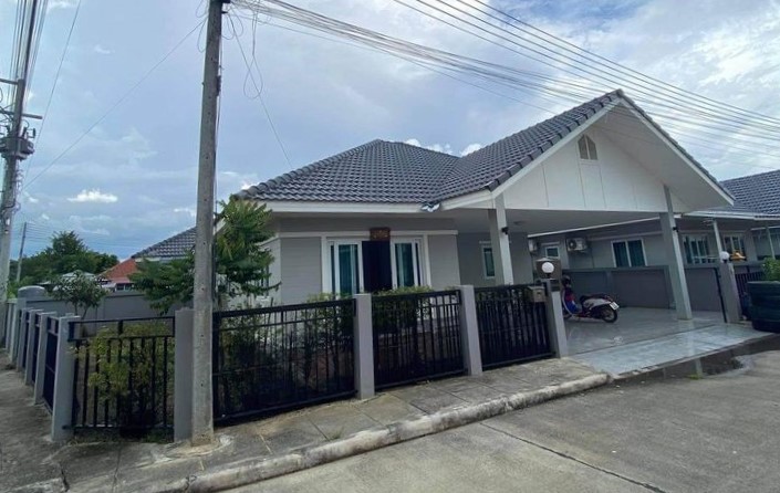 3 卧室 独立房屋 出租 在  - Image 1