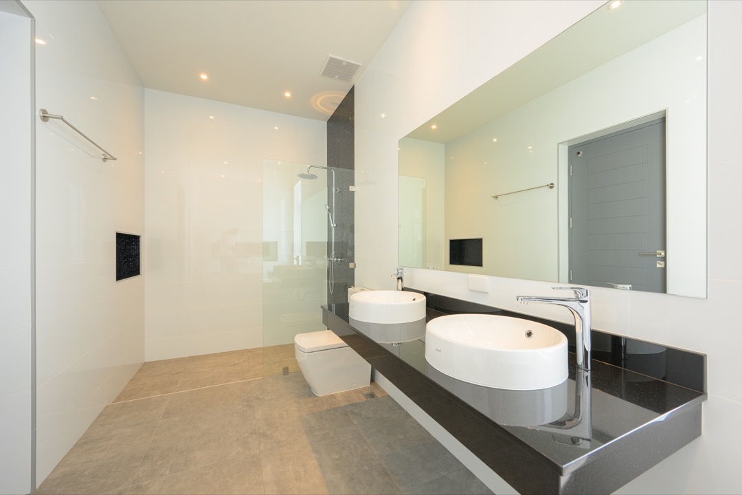 4 Bedroom House For Sale in Wat Ket, Mueang Chiang Mai, Chiang Mai - Image 7
