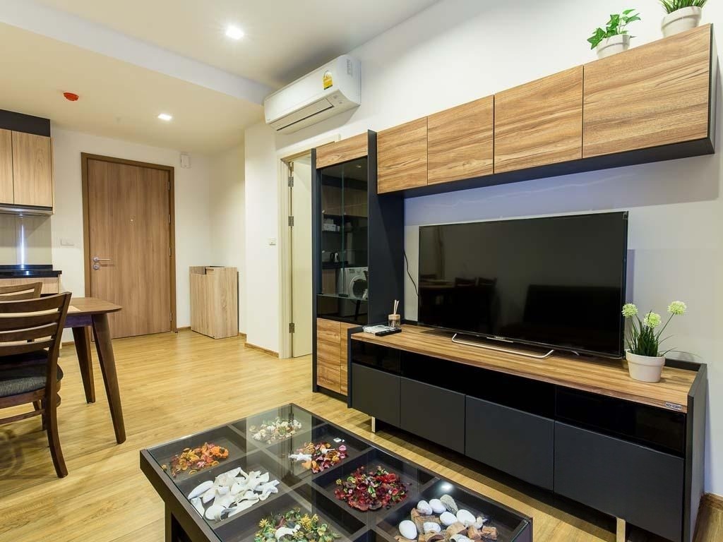 Hasu Haus - Image 5