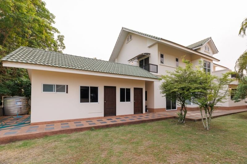 Lanna Pinery Home - Image 1