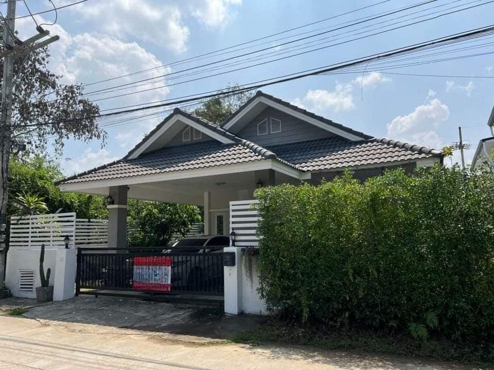 3 Bedroom House For Sale in Hang Dong, Hang Dong, Chiang Mai - Image 1