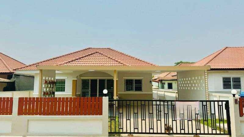 3 Bedroom House For Sale in Ban Waen, Hang Dong, Chiang Mai - Image 1