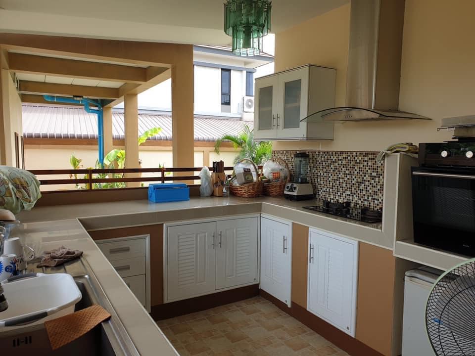 4 Bedroom House For Sale in Nong Khwai, Hang Dong, Chiang Mai - Image 12