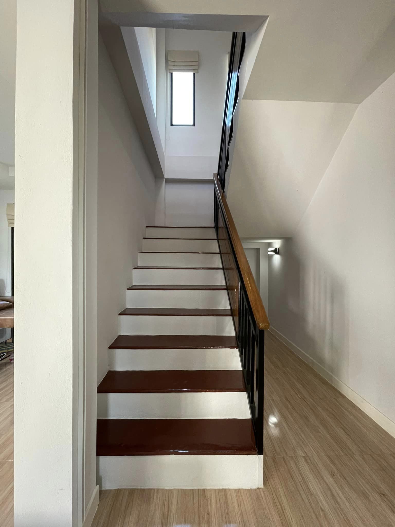 3 卧室 独立房屋  在  - Image 4