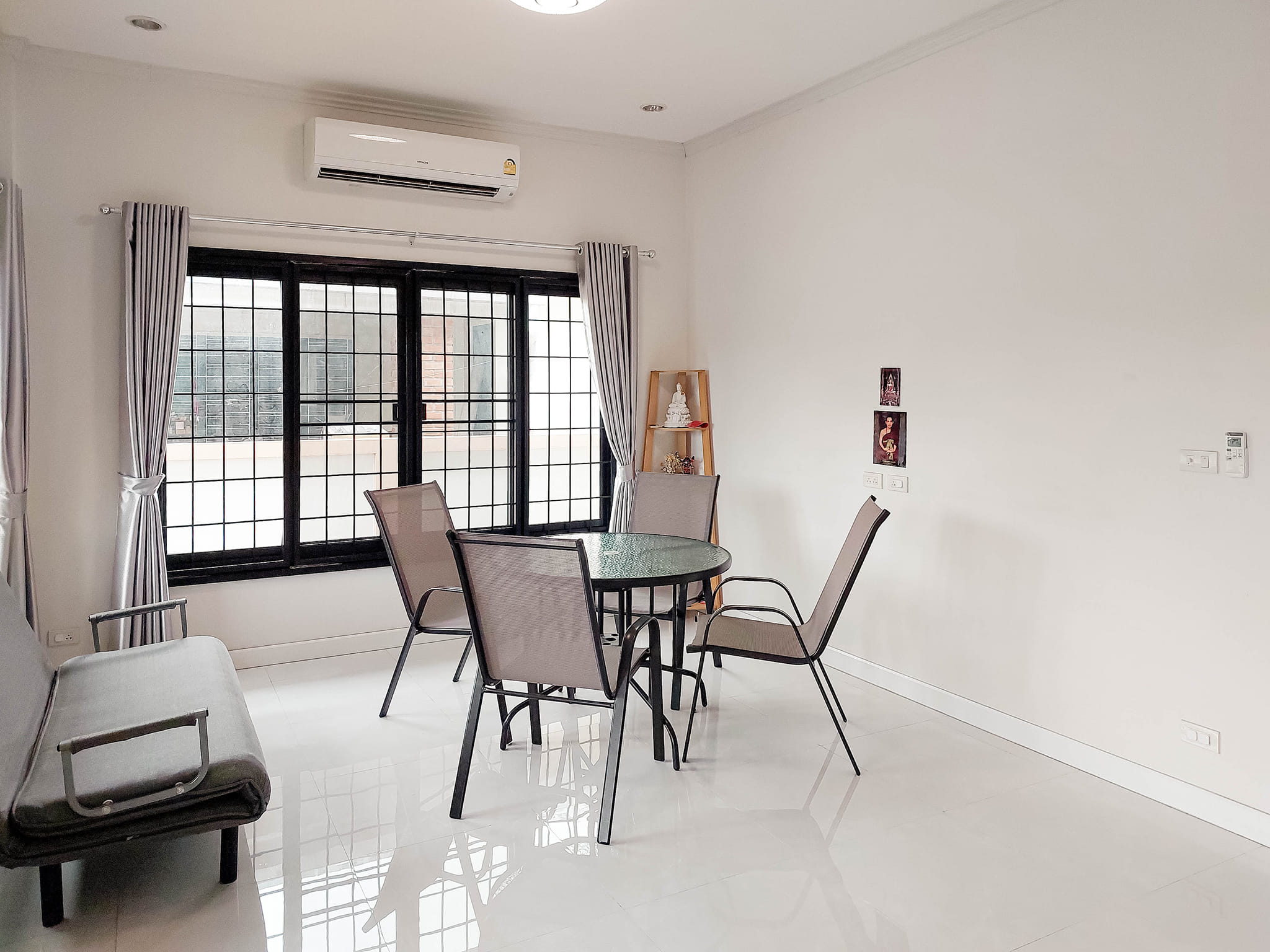3 Bedroom House For Sale in Ban Waen, Hang Dong, Chiang Mai - Image 2