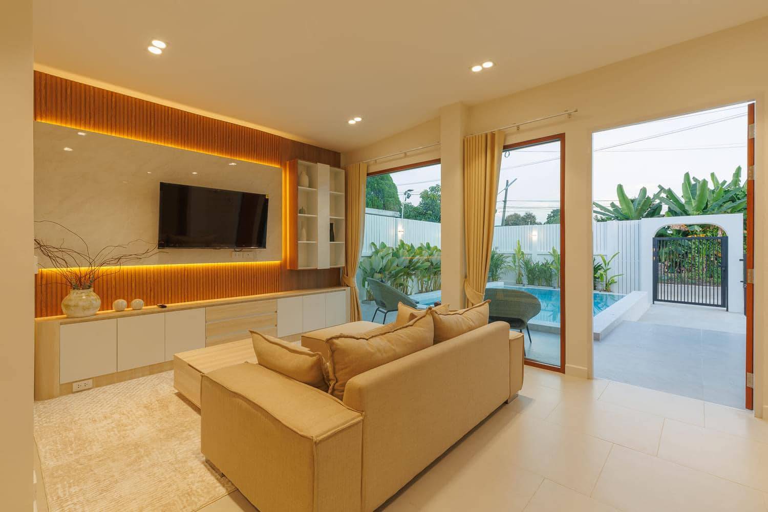 4 Bedroom House For Sale in Ban Waen, Hang Dong, Chiang Mai - Image 3