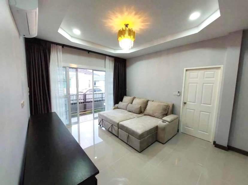 3 卧室 独立房屋  在  - Image 2