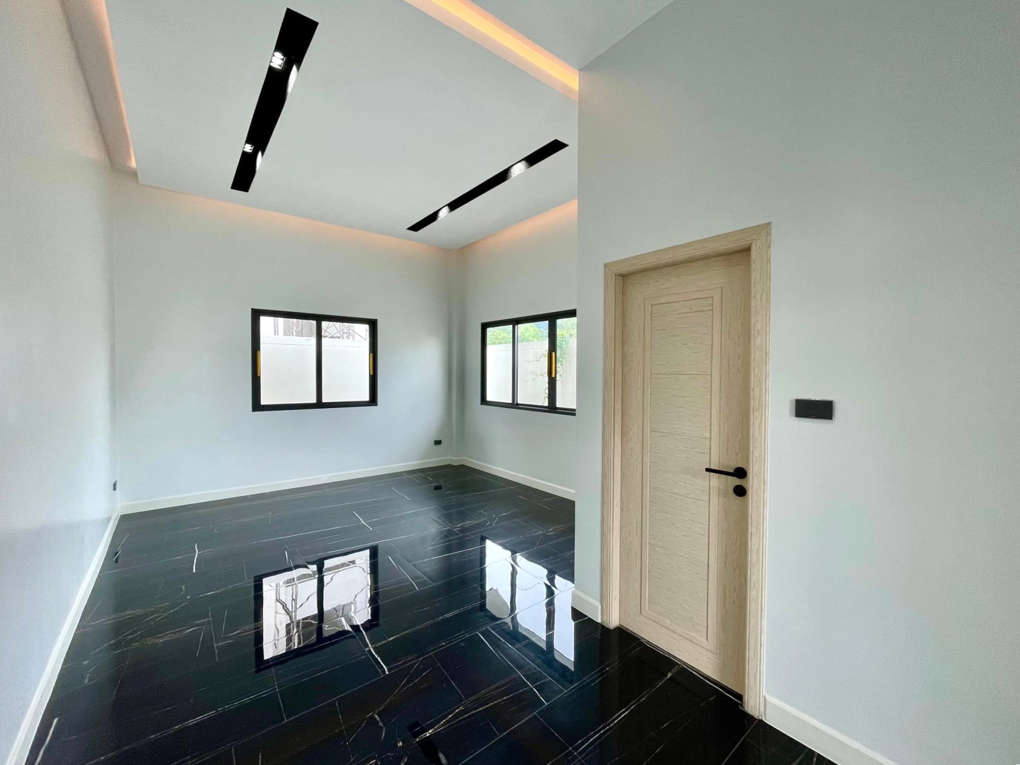 3 Bedroom House For Sale in Ban Waen, Hang Dong, Chiang Mai - Image 5