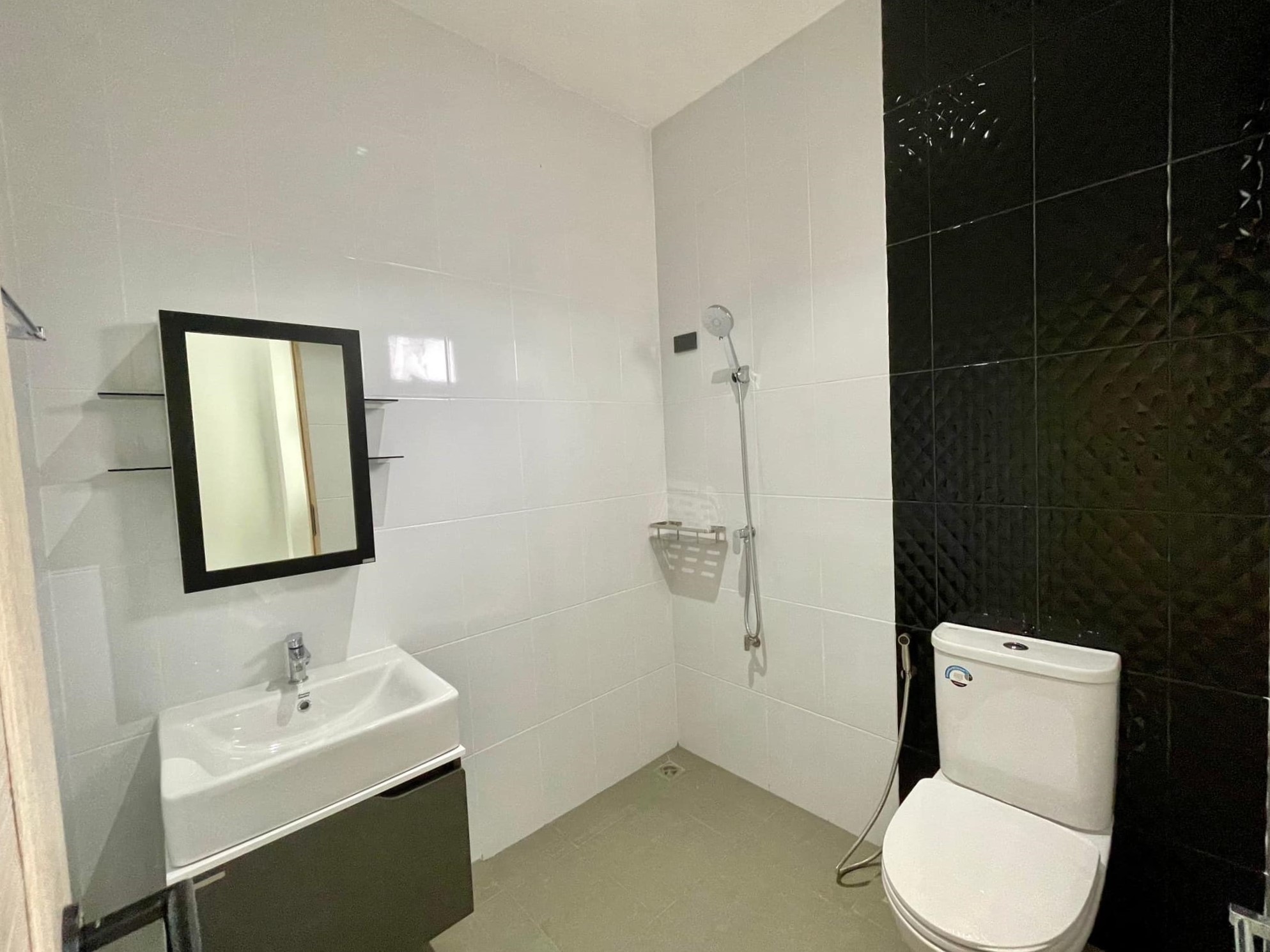 3 Bedroom House For Sale in Ban Waen, Hang Dong, Chiang Mai - Image 6