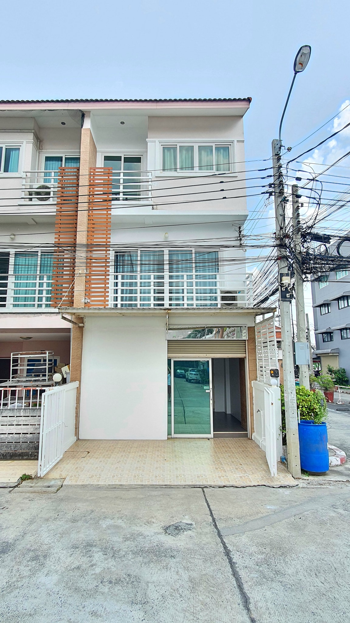 โฮม อินทาวน์ พหลโยธิน 73 - Image 12