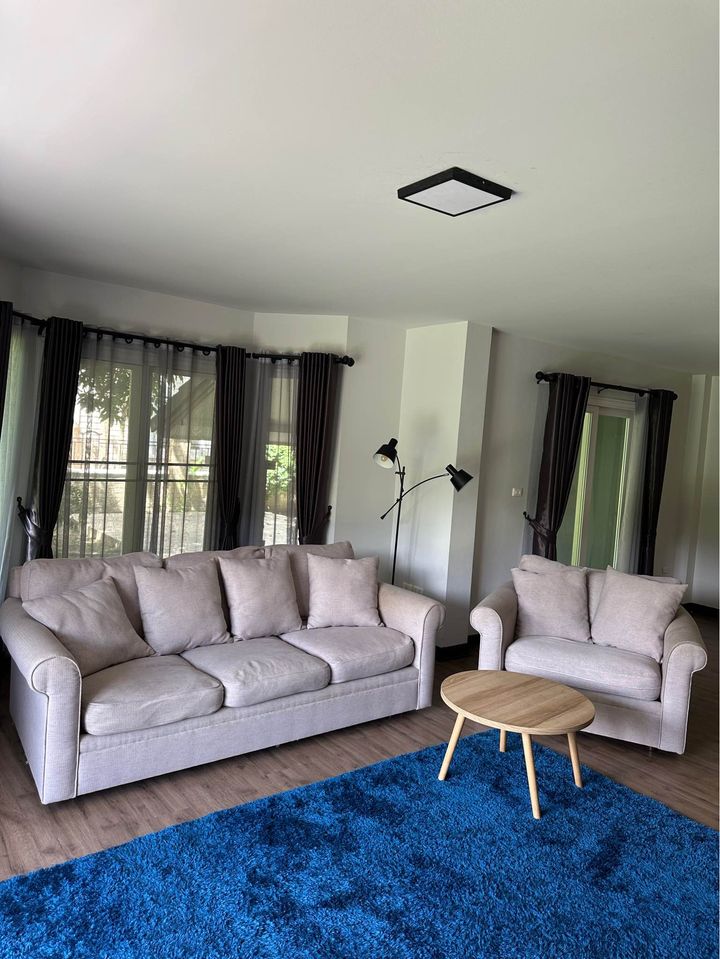 Home in Park - Image 12