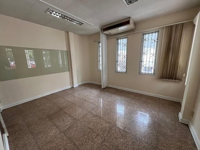 4 ห้องนอน บ้านเดี่ยว สำหรับเช่า ใน ทุ่งมหาเมฆ, สาทร, กรุงเทพมหานคร - Image 4