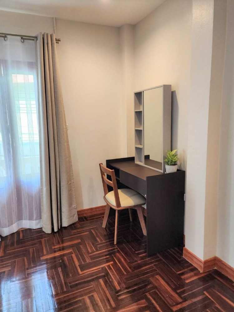 3 ห้องนอน บ้านเดี่ยว สำหรับเช่า ใน สำเหร่, ธนบุรี, กรุงเทพมหานคร - Image 11
