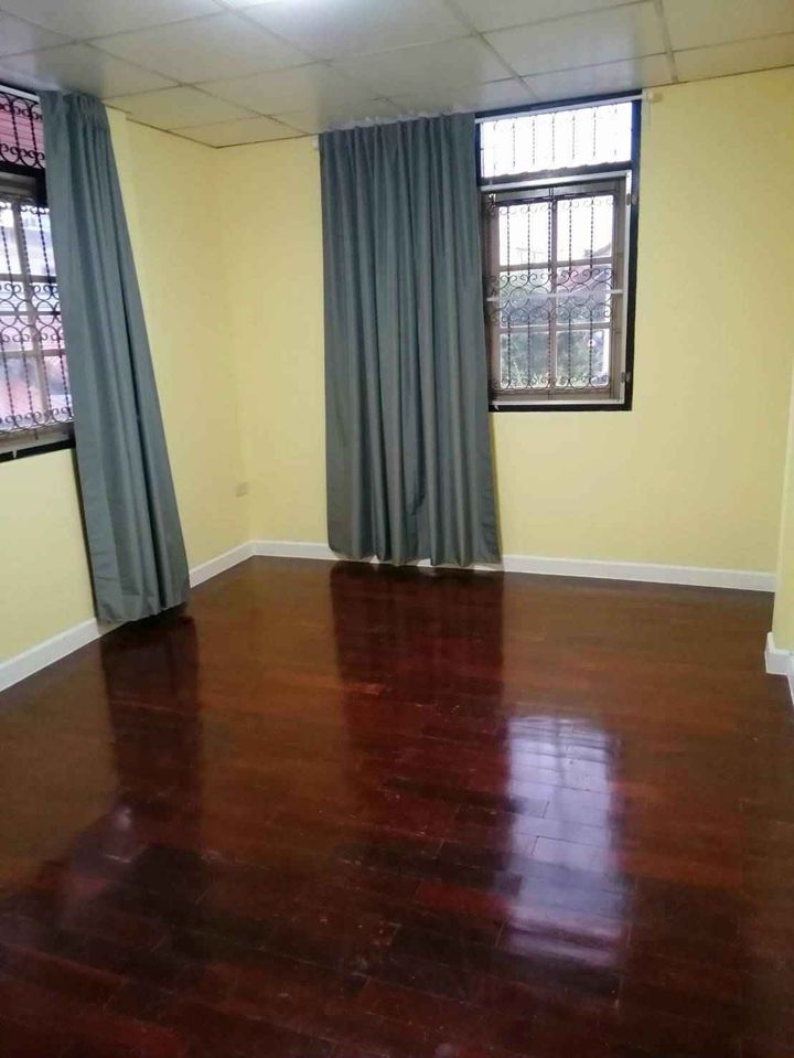 3 卧室 独立房屋  在  - Image 14