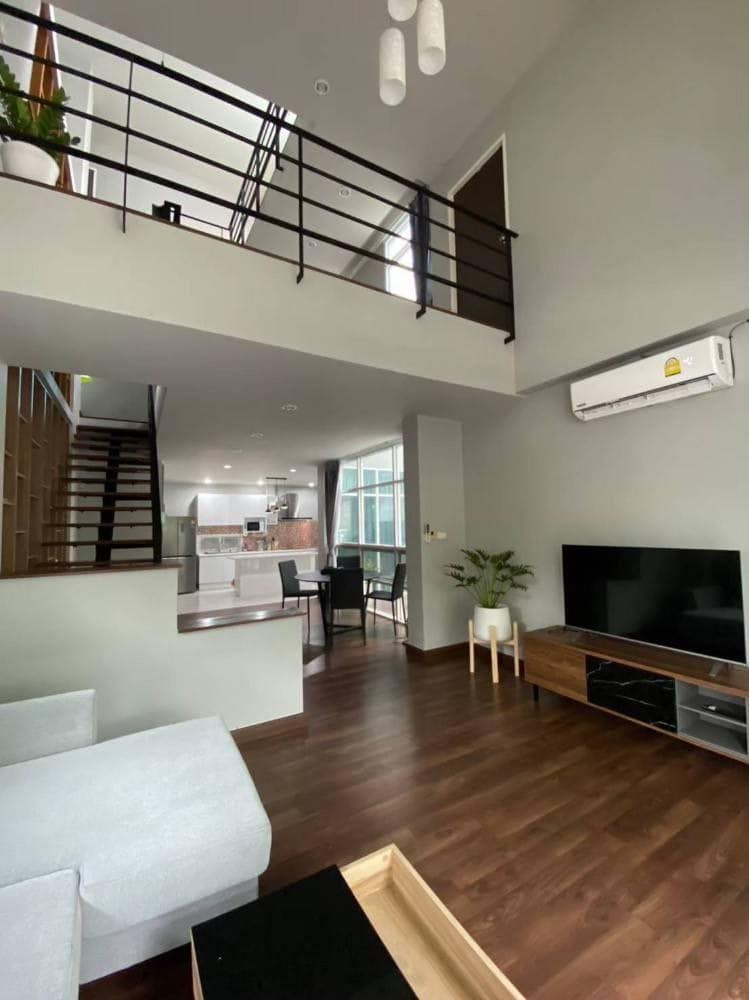 3 Bedroom House For Sale in Khlong Tan Nuea, Vadhana, Bangkok - Image 10