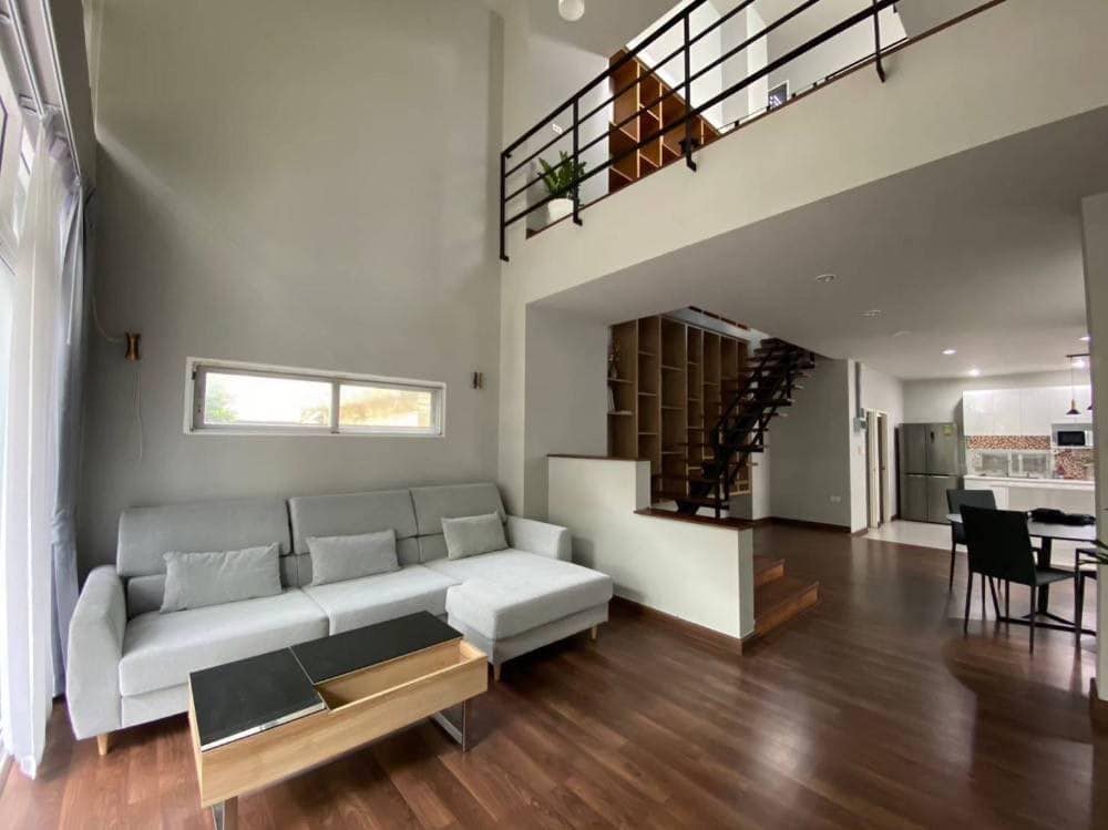 3 Bedroom House For Sale in Khlong Tan Nuea, Vadhana, Bangkok - Image 2