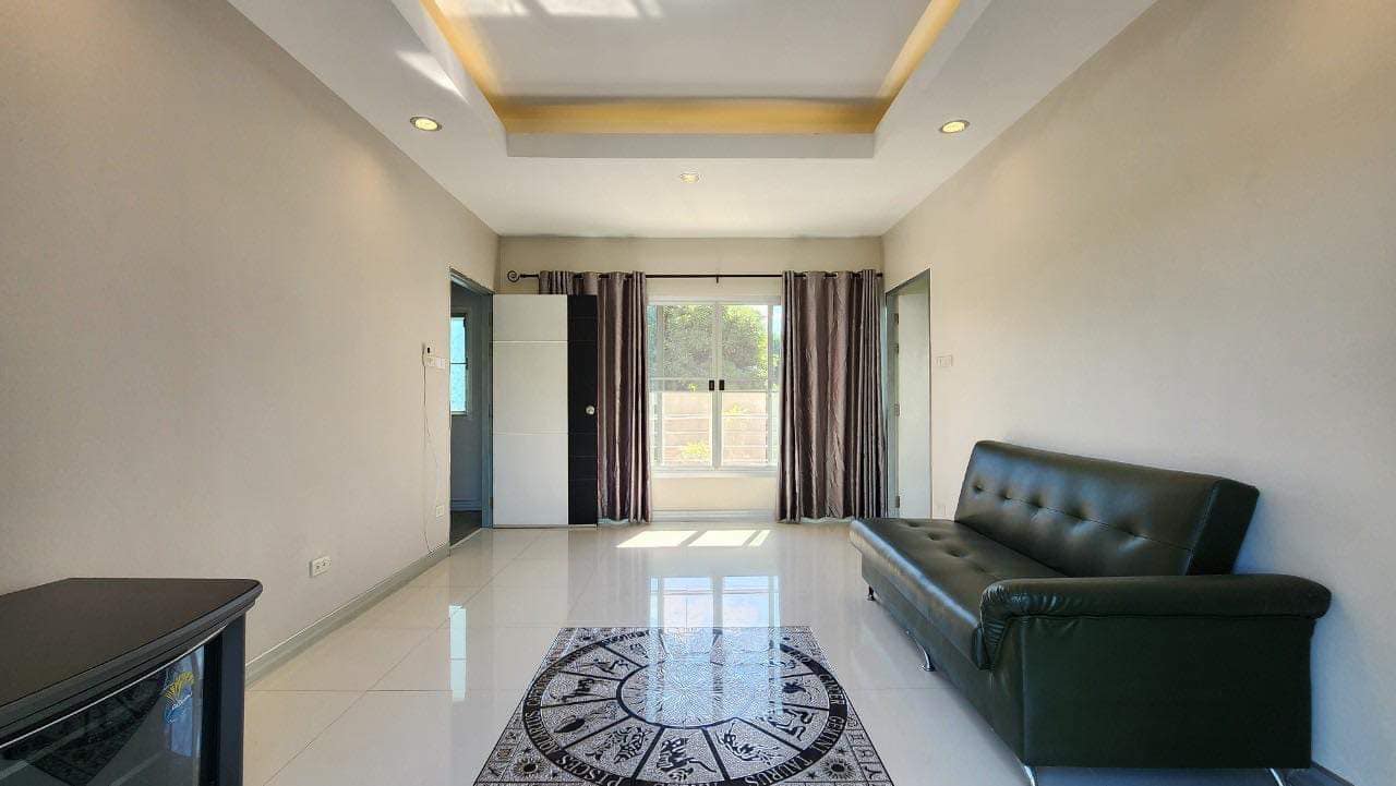 4 Bedroom House  in Khlong Tan Nuea, Vadhana, Bangkok - Image 2