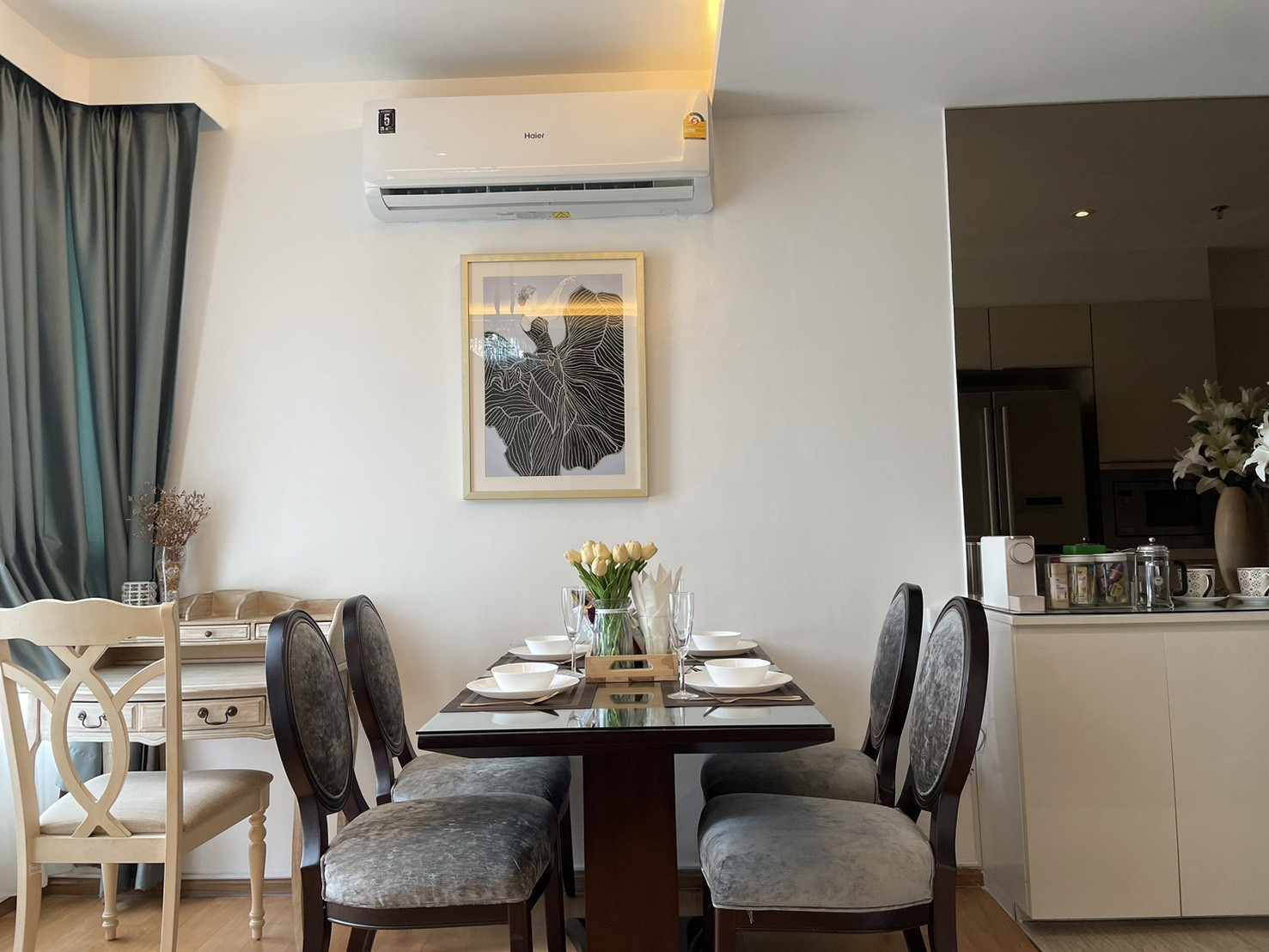 H Sukhumvit 43 - Image 2