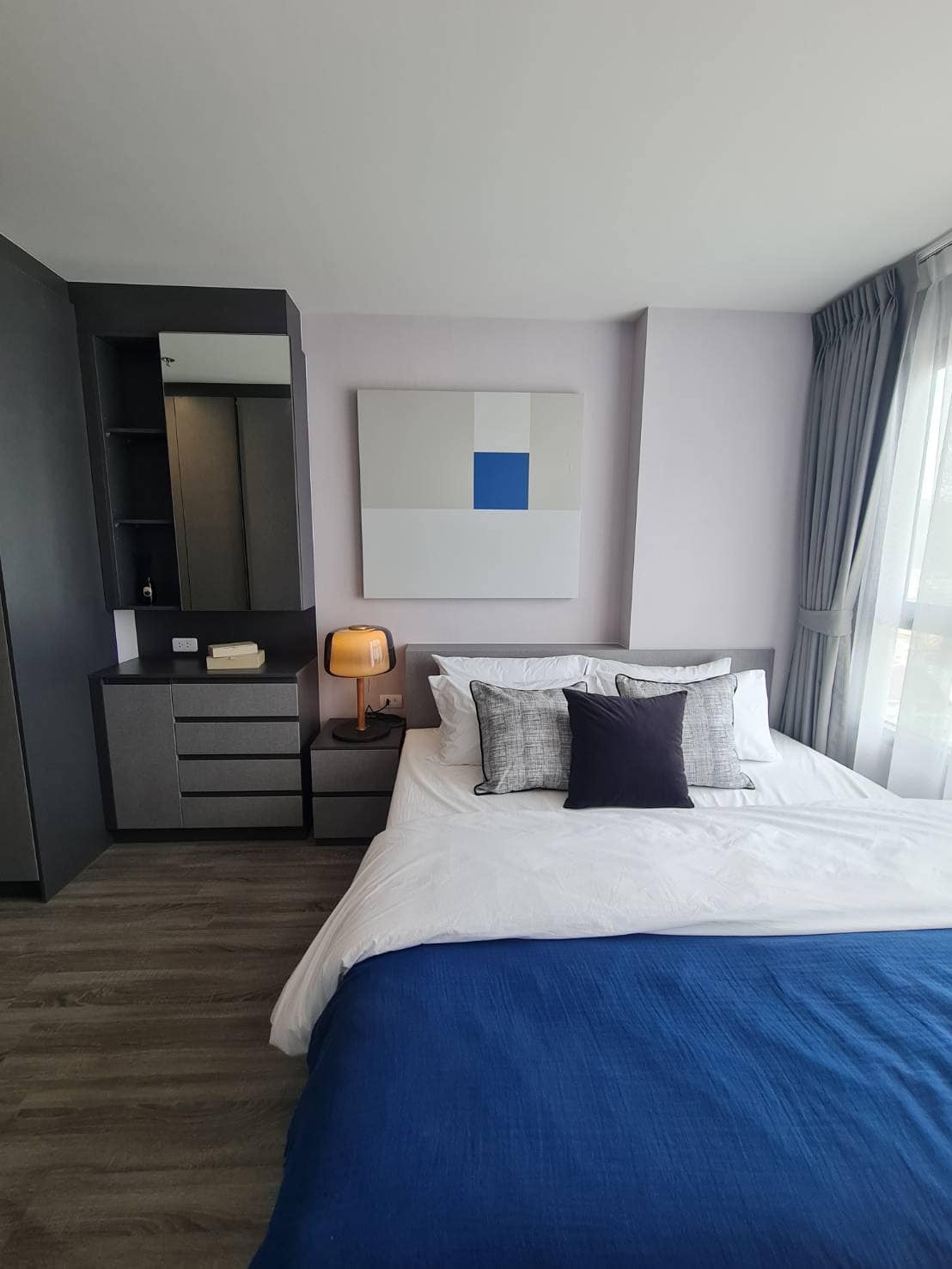 1 Bedroom Condo For Rent in Si Phraya, Bang Rak, Bangkok - Image 3