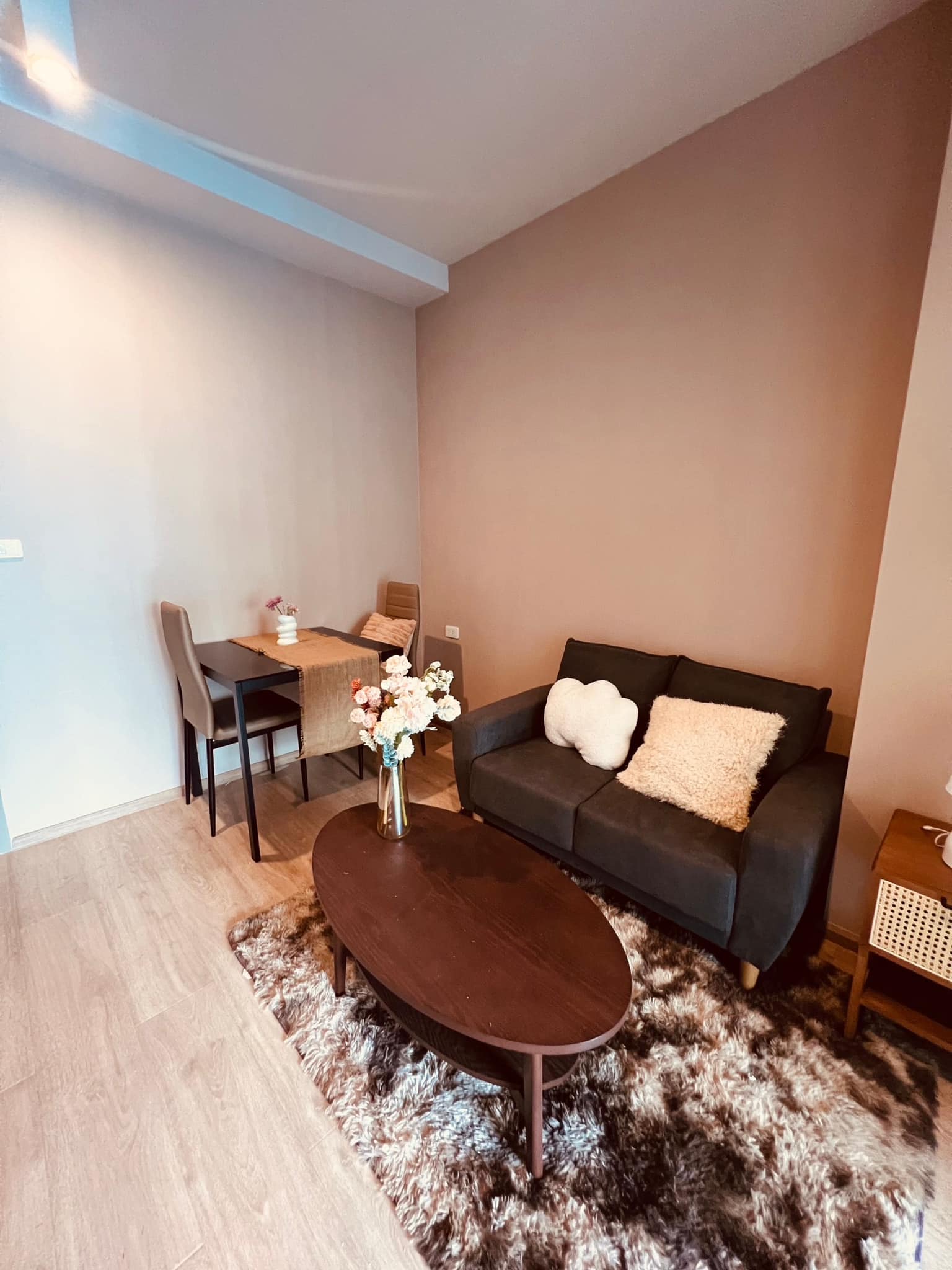 Ideo Rama 9 - Asoke - Image 2