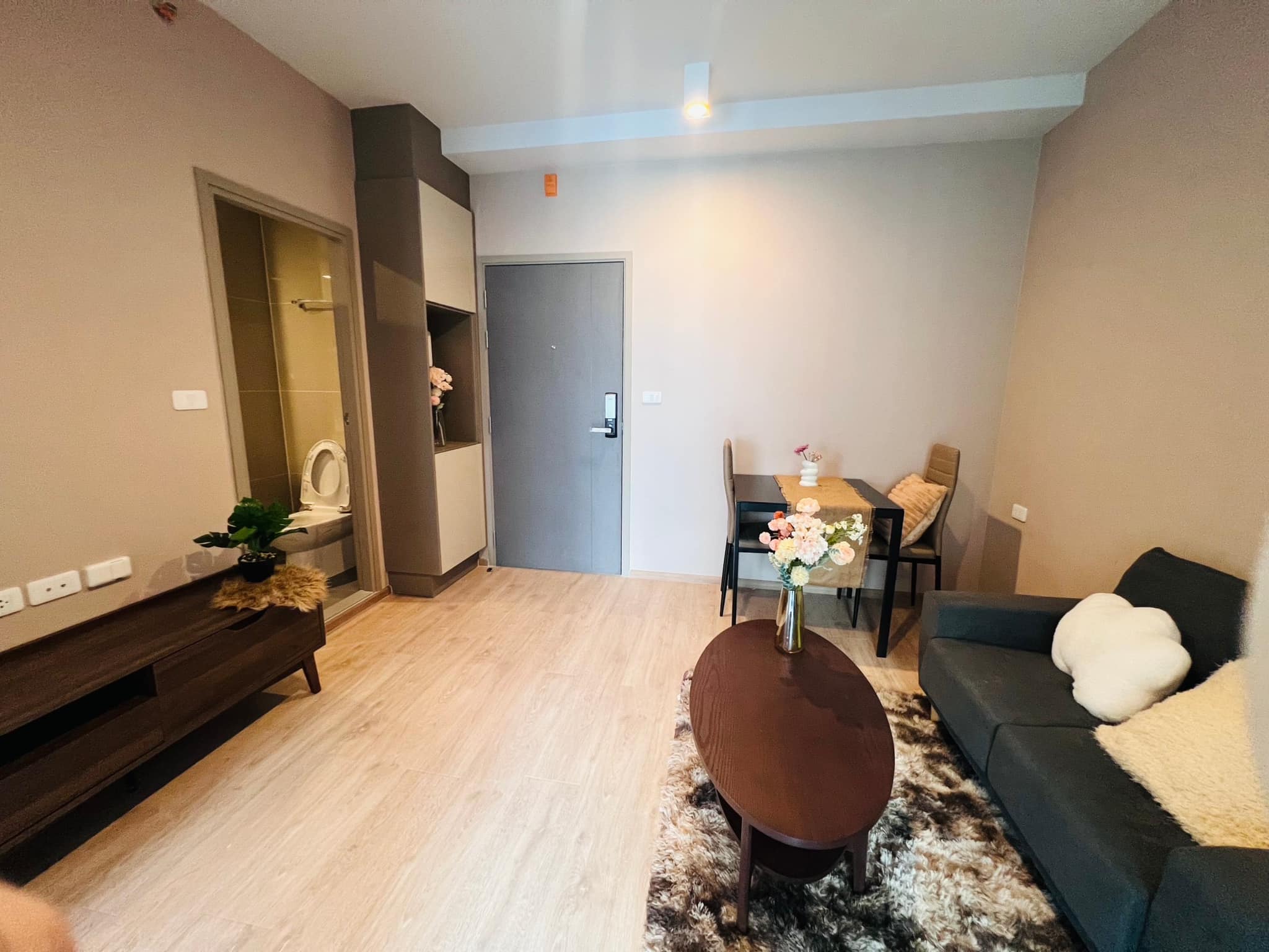 Ideo Rama 9 - Asoke - Image 4