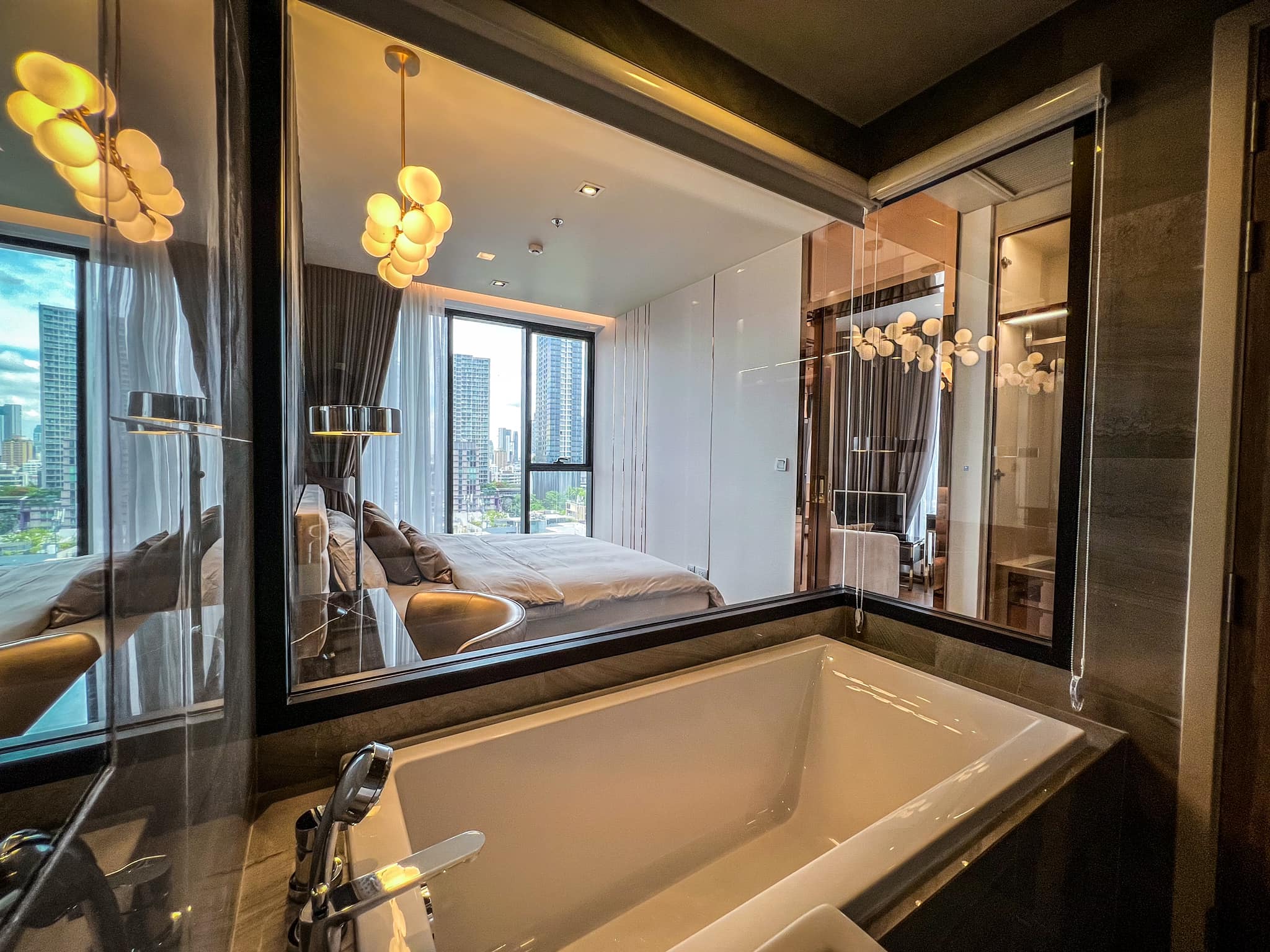 Ideo Q Sukhumvit 36 - Image 9