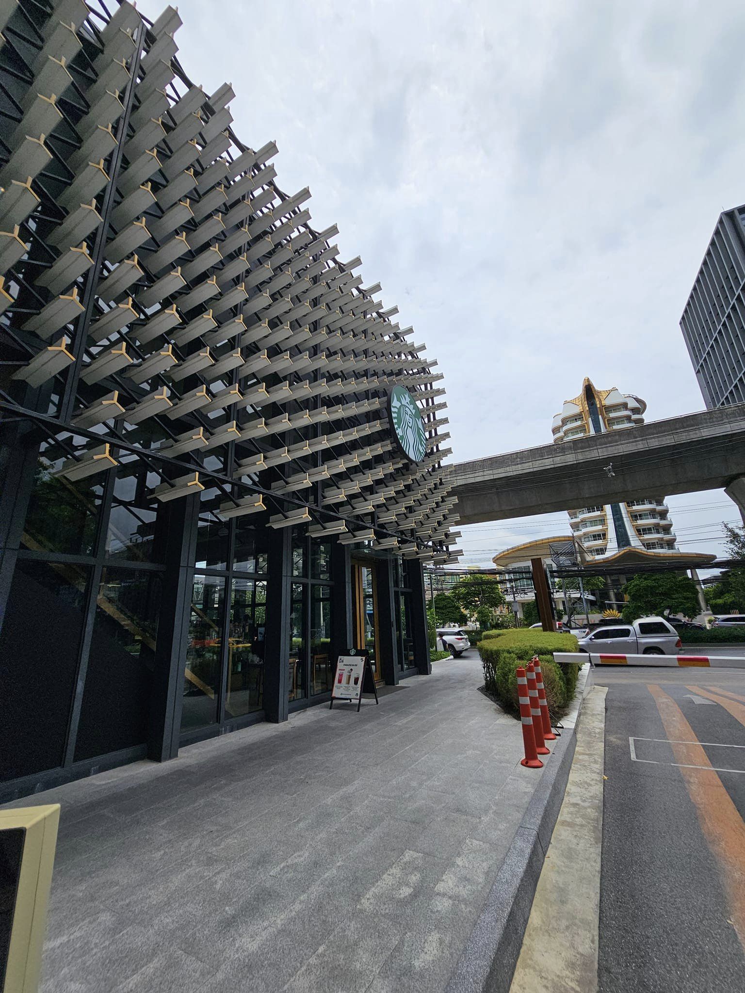 Ideo Sukhumvit 93 - Image 11