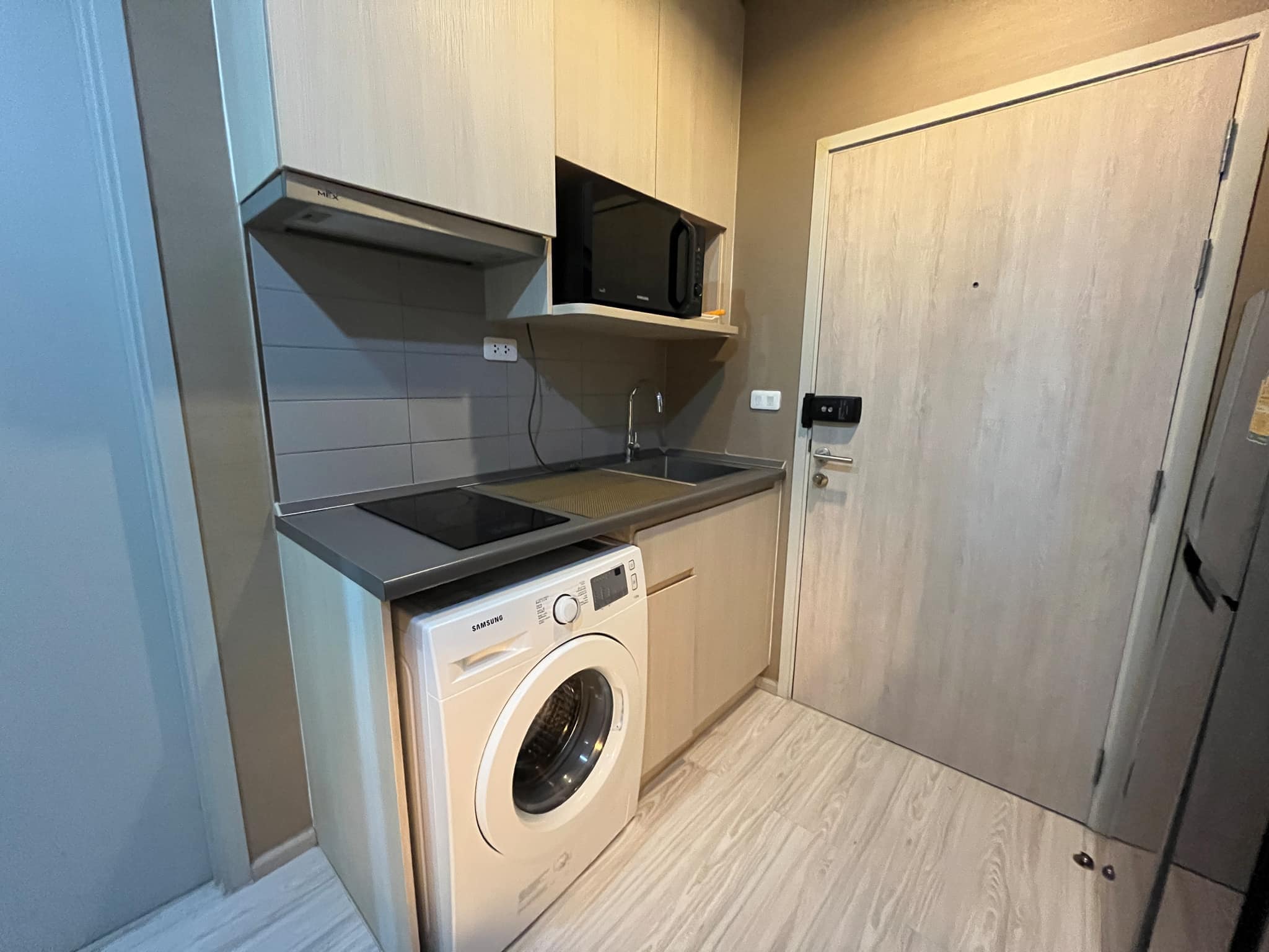1 ห้องนอน คอนโด สำหรับขาย ใน บางนา, บางนา, กรุงเทพมหานคร - Image 2