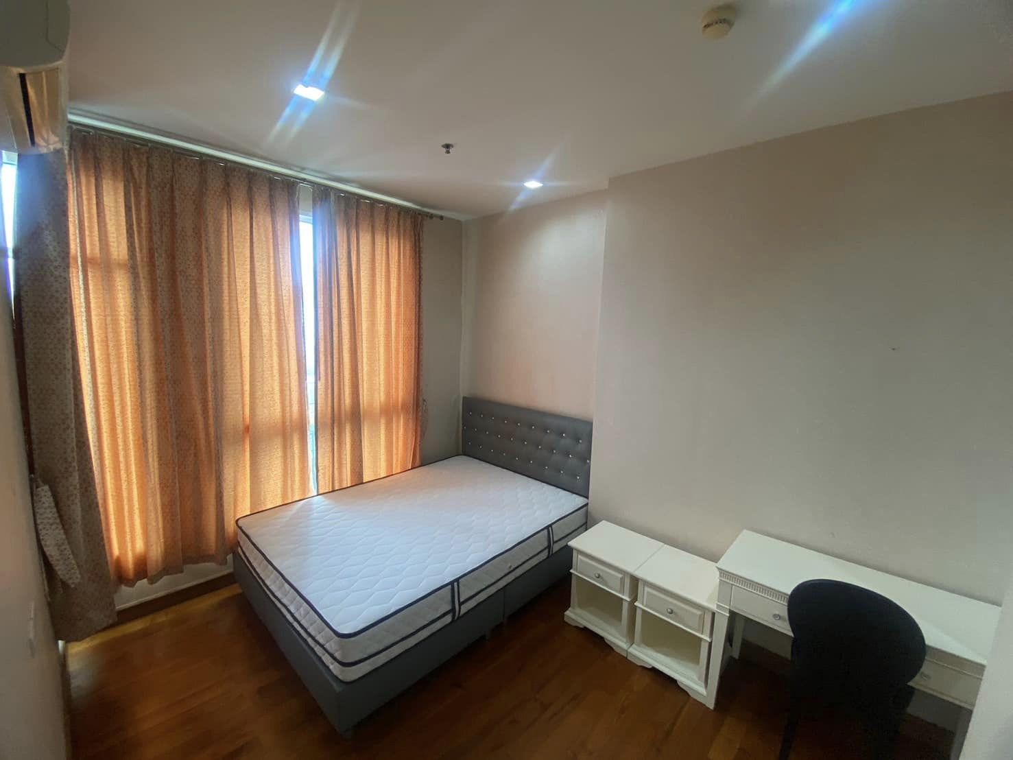 Ivy Sathorn 10 - Image 3