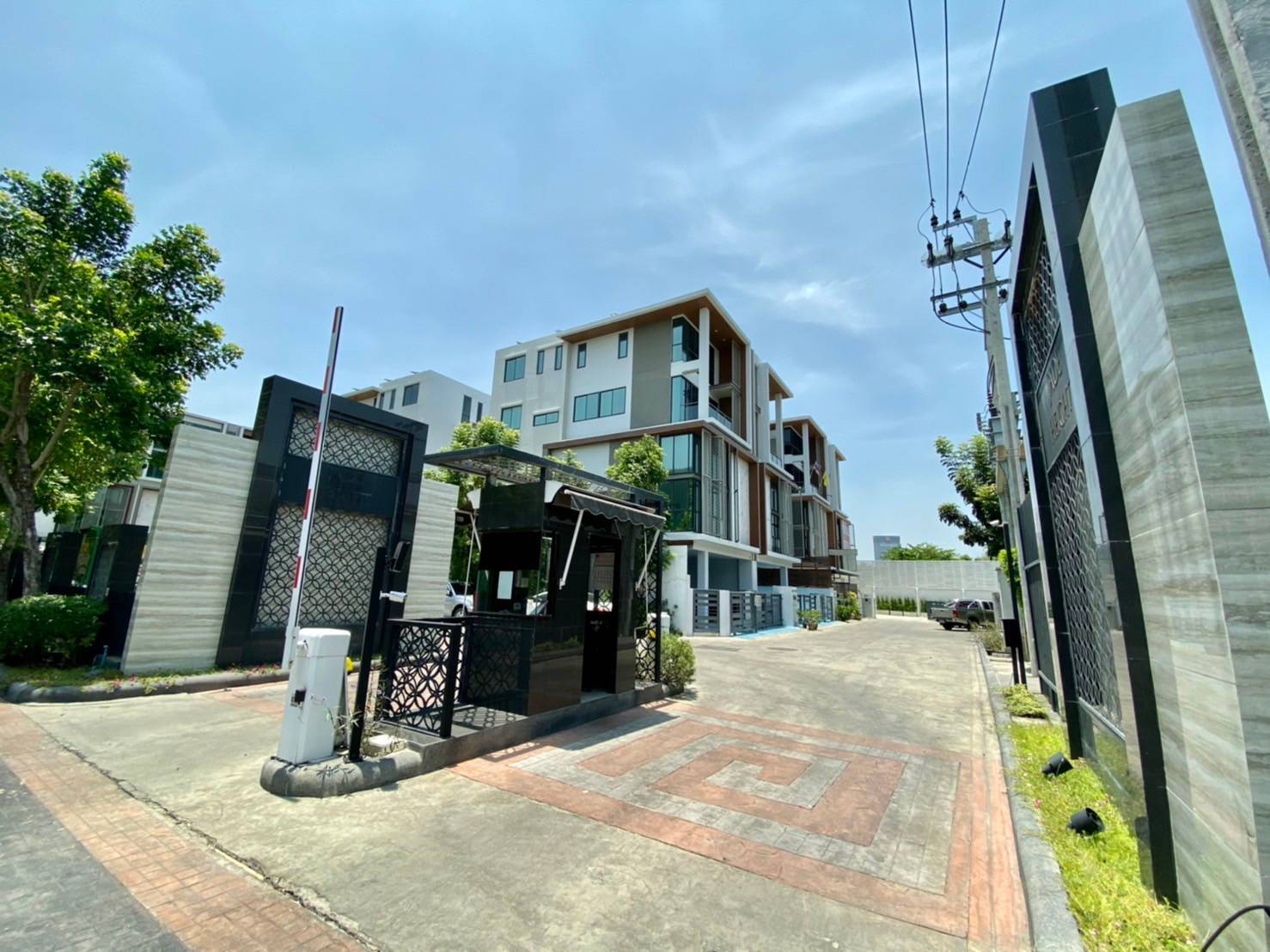 Studio Townhouse For Sale in Chong Nonsi, Yan Nawa, Bangkok - Image 6