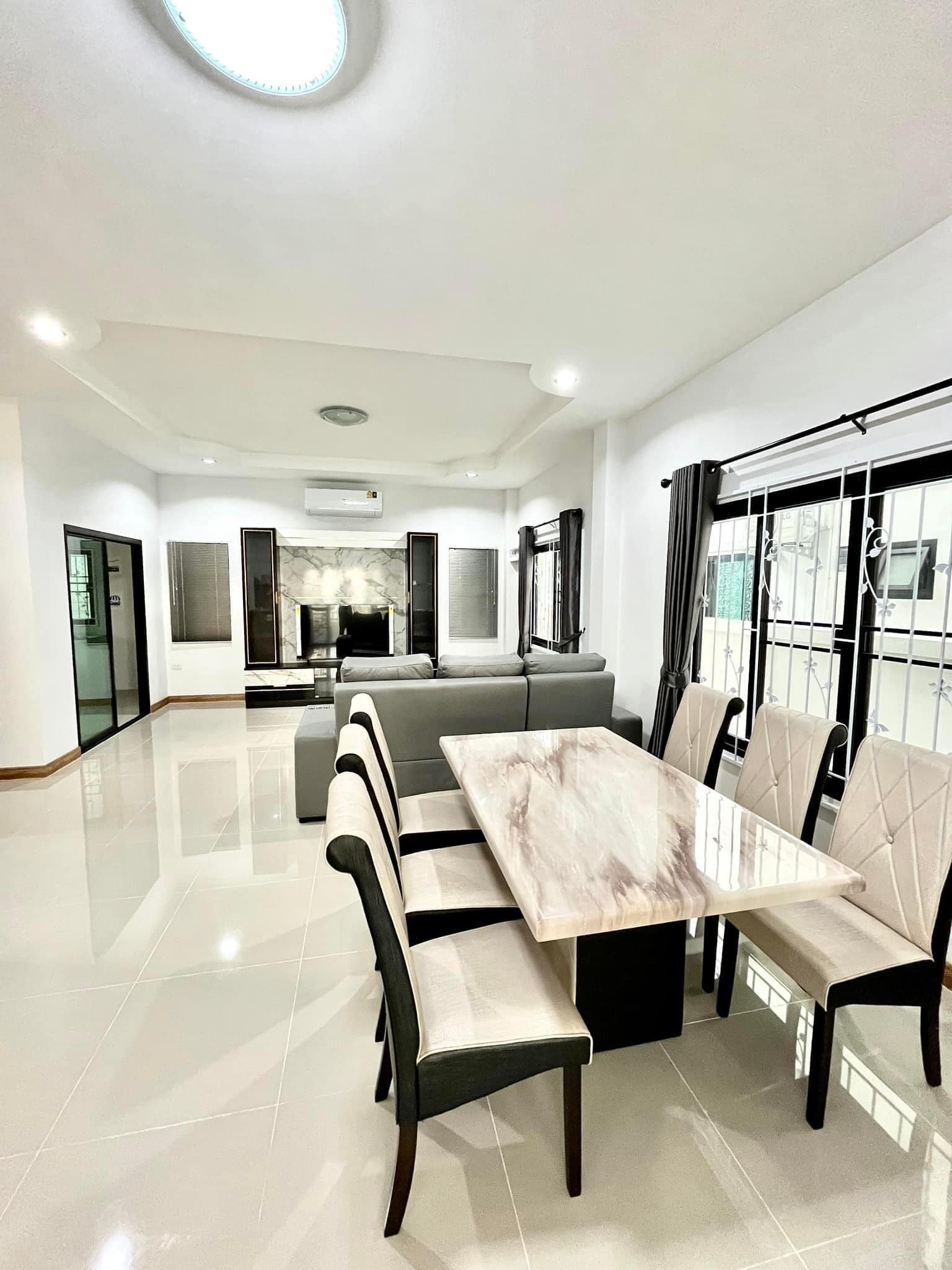 Jaikaew Arawan 28 - Image 3