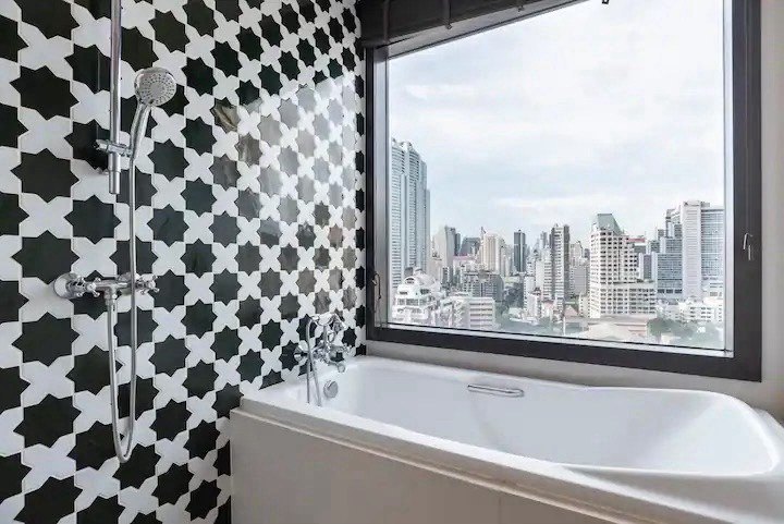 Aguston Sukhumvit 22 - Image 6