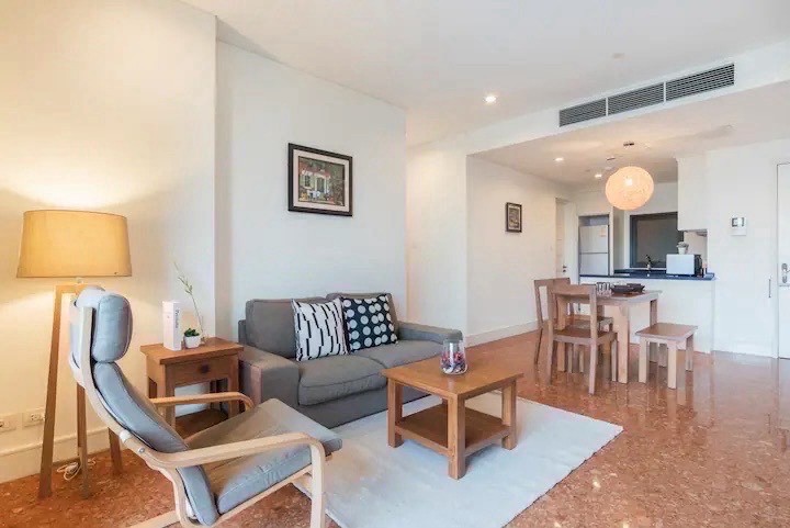 Aguston Sukhumvit 22 - Image 2