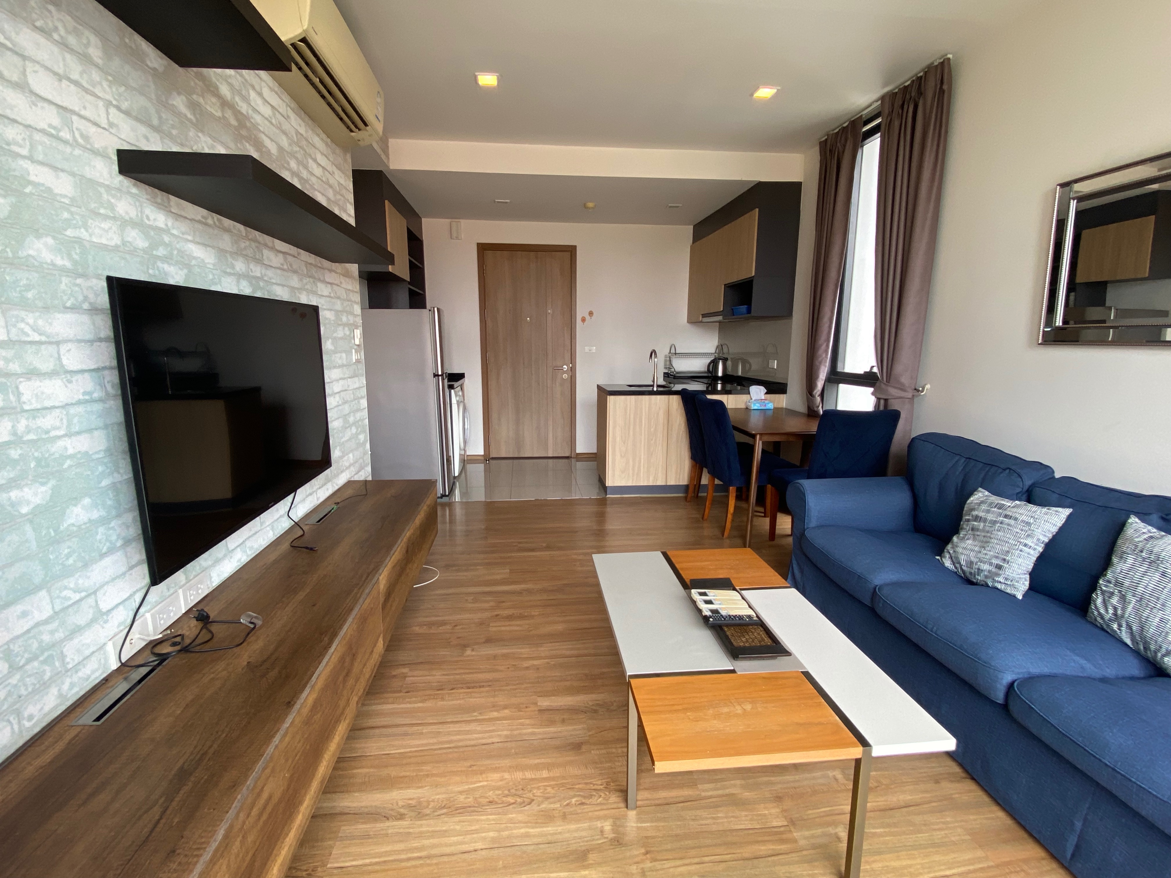 Hasu Haus - Image 2